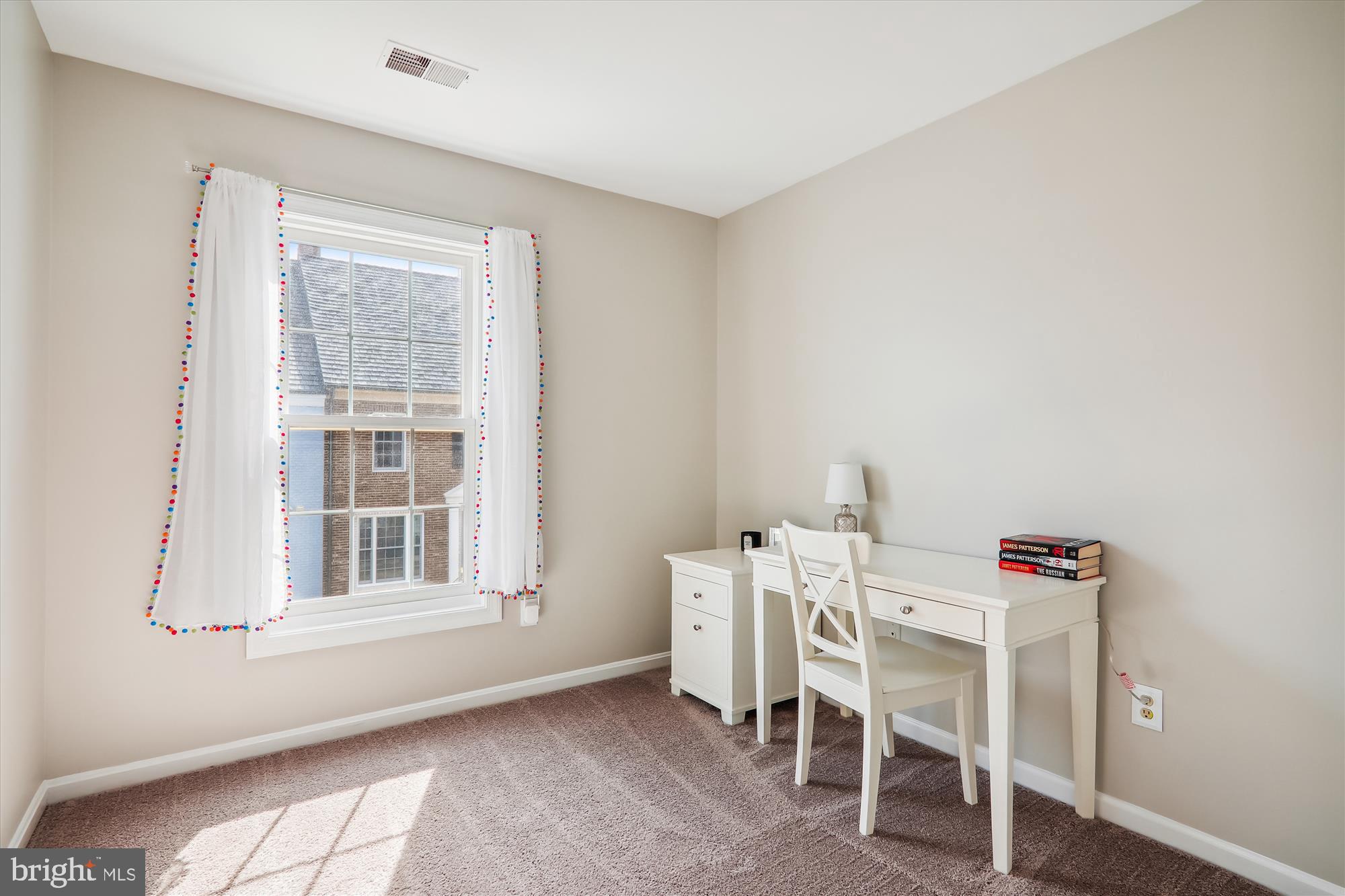 110 Massbury St
