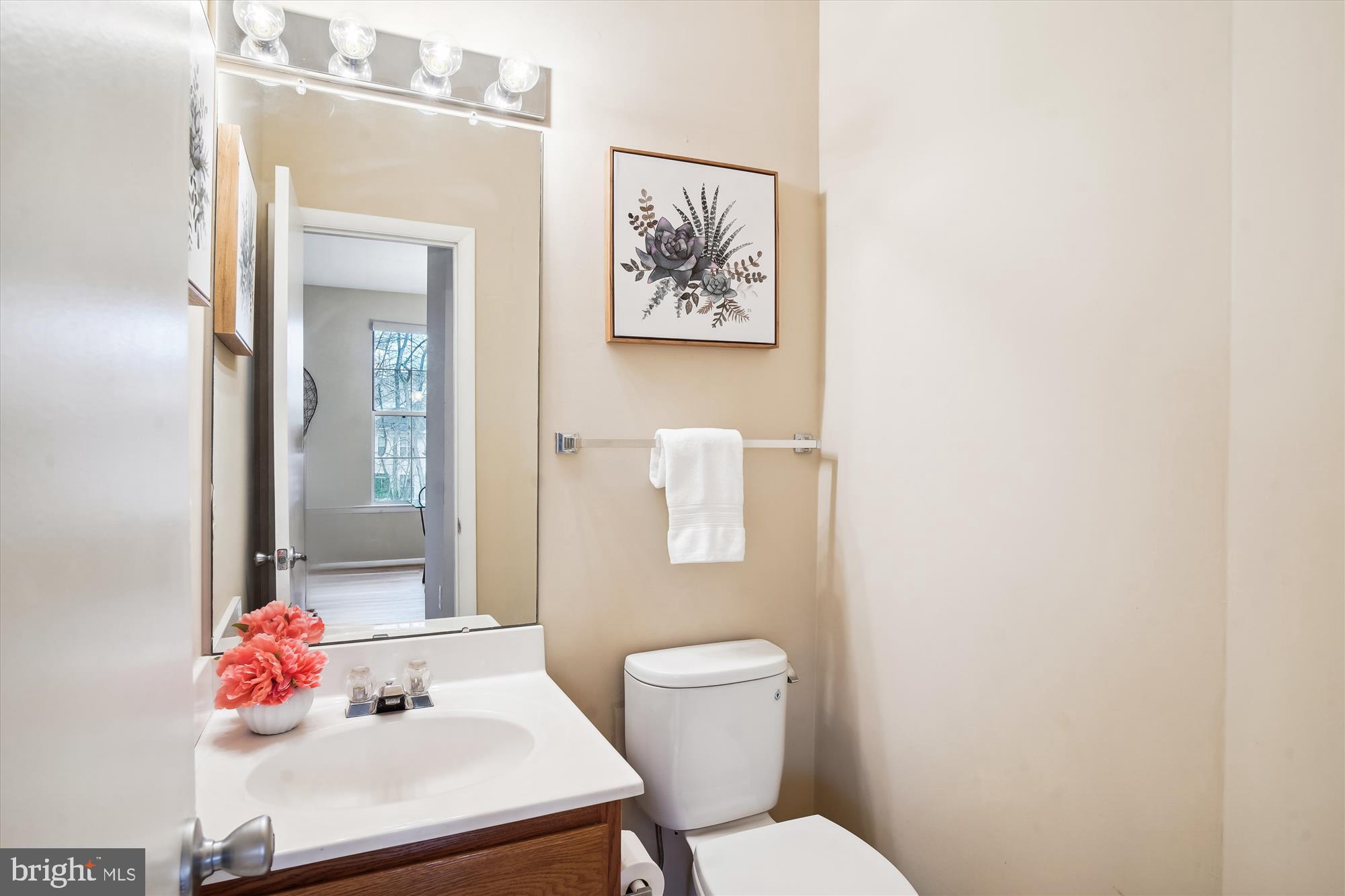 19730 Crested Iris Way