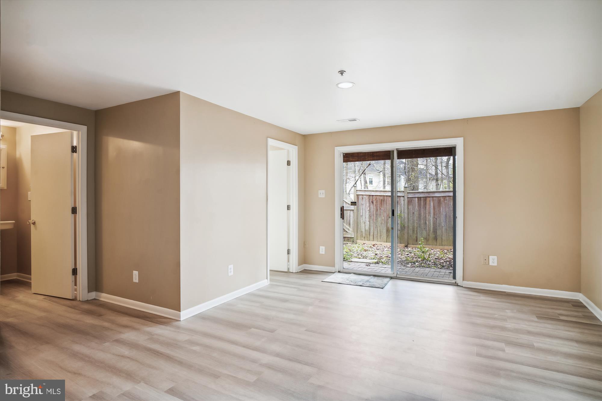 19730 Crested Iris Way