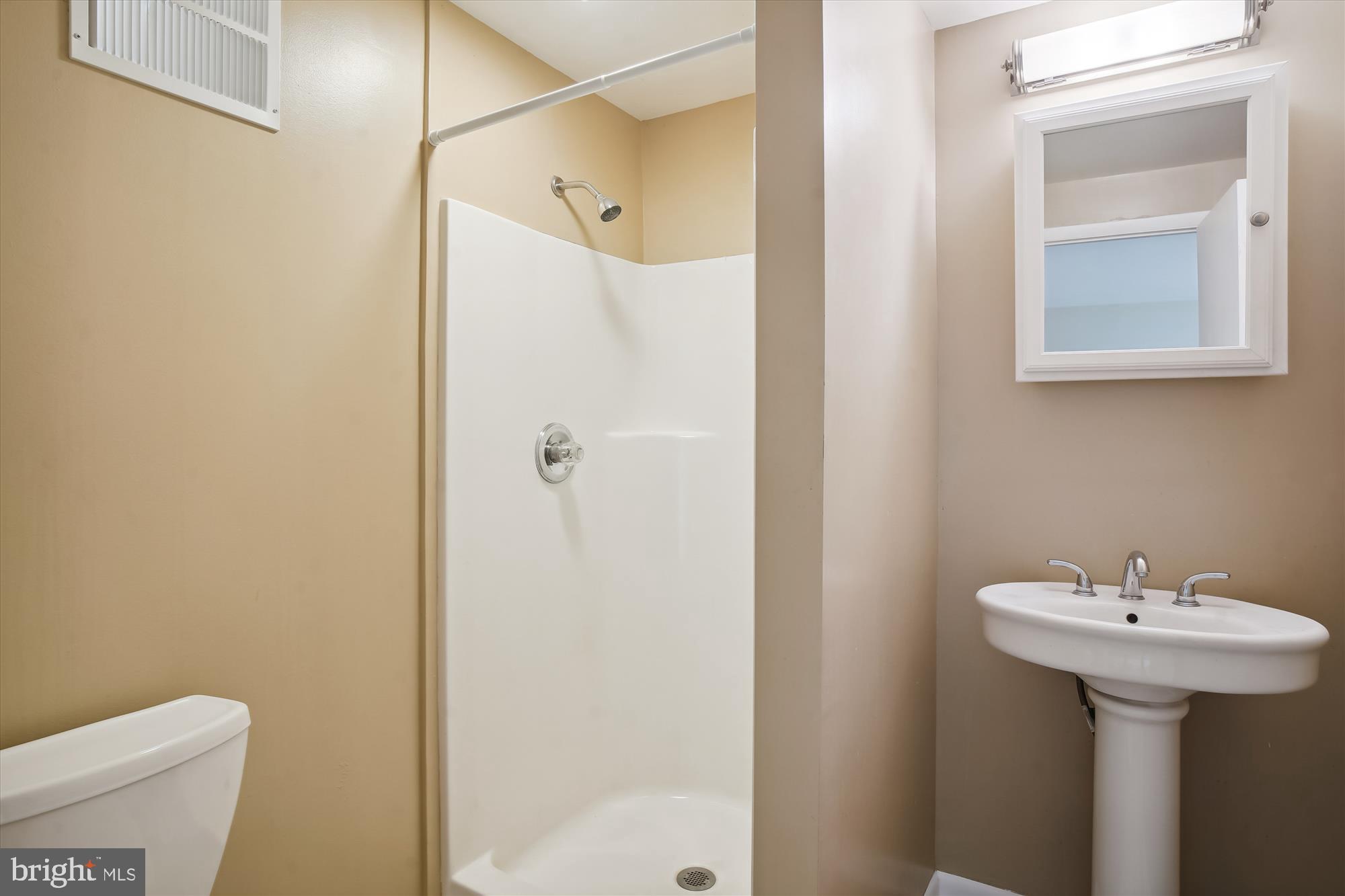 19730 Crested Iris Way