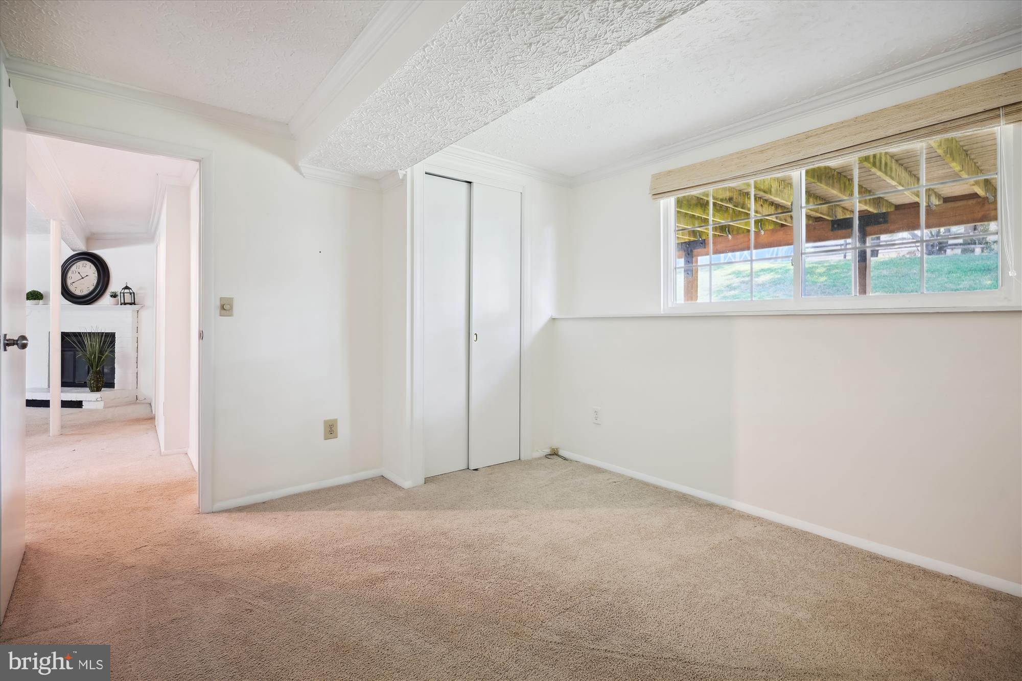 24221 Club View Dr