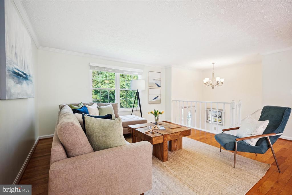 24221 Club View Dr