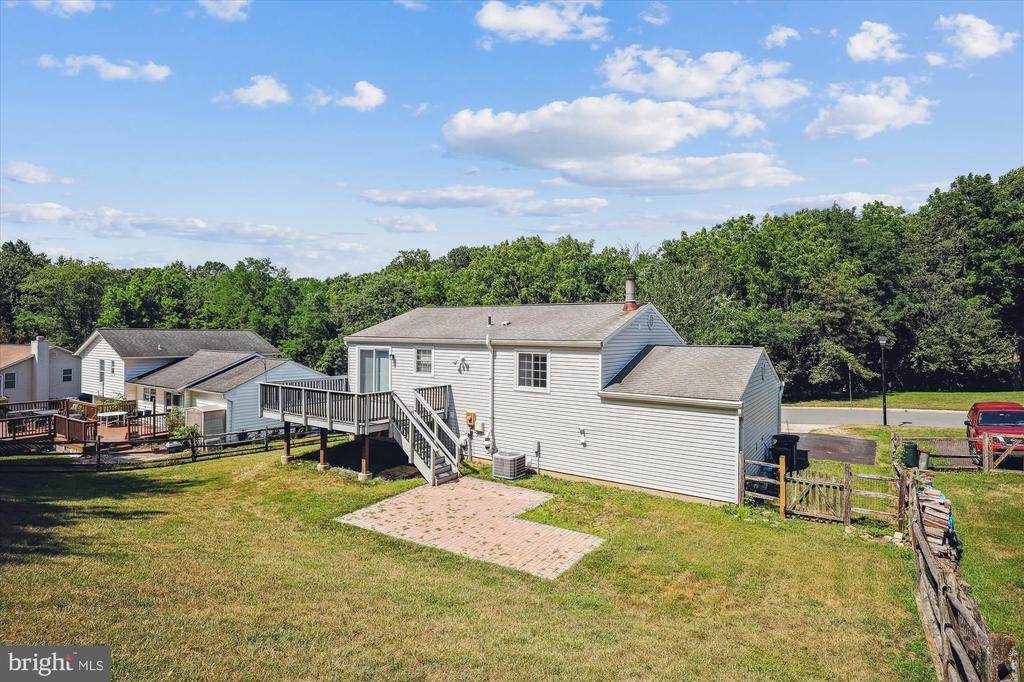 24221 Club View Dr