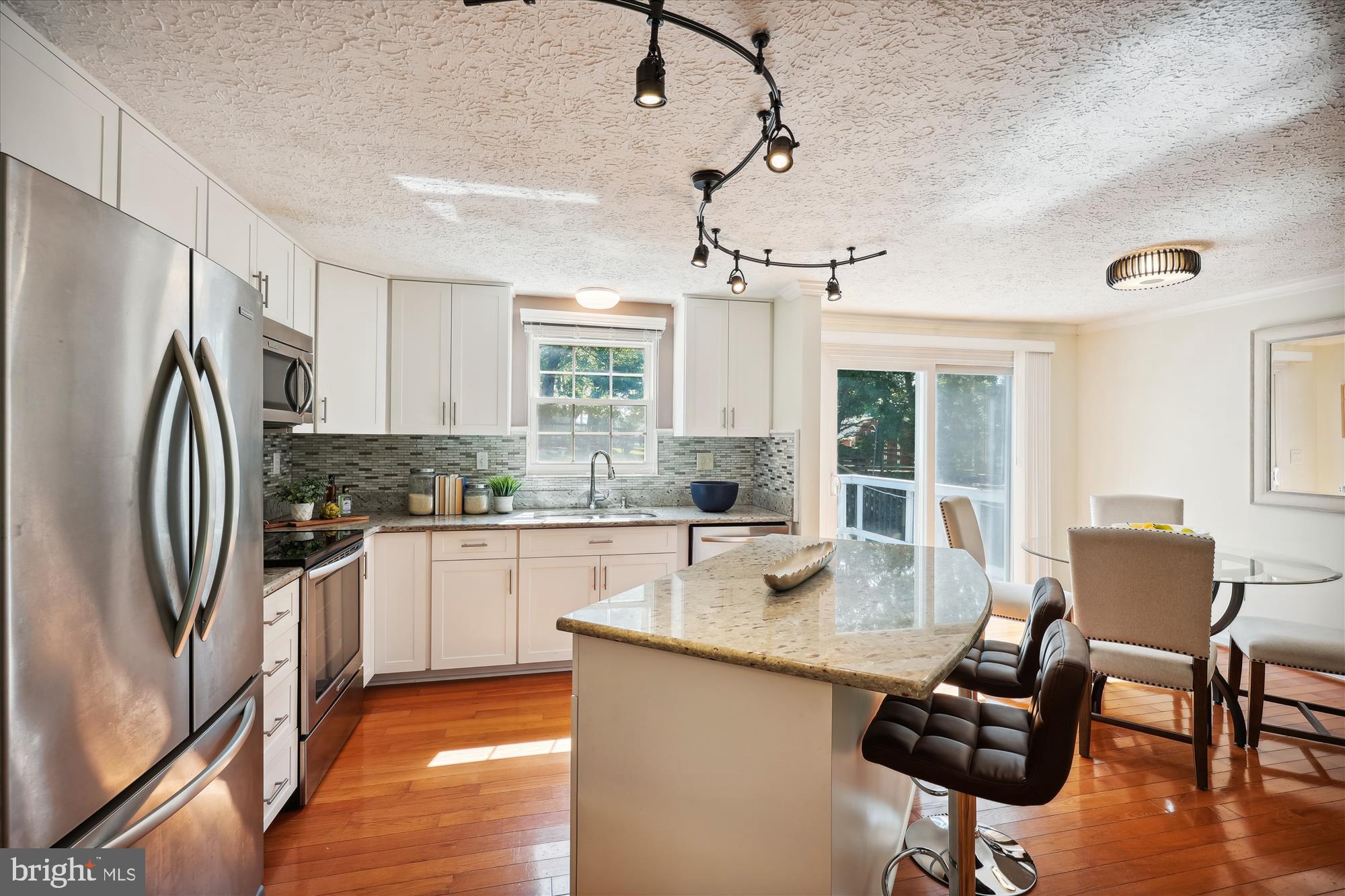24221 Club View Dr