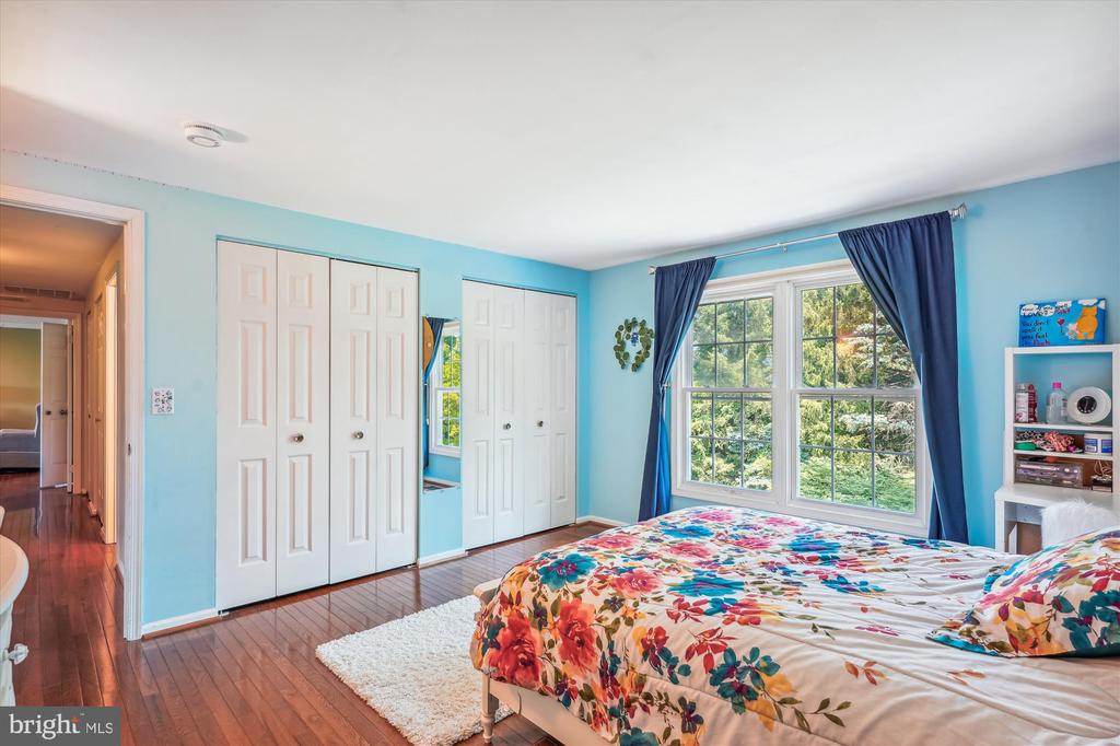 15100 Falconbridge Ter