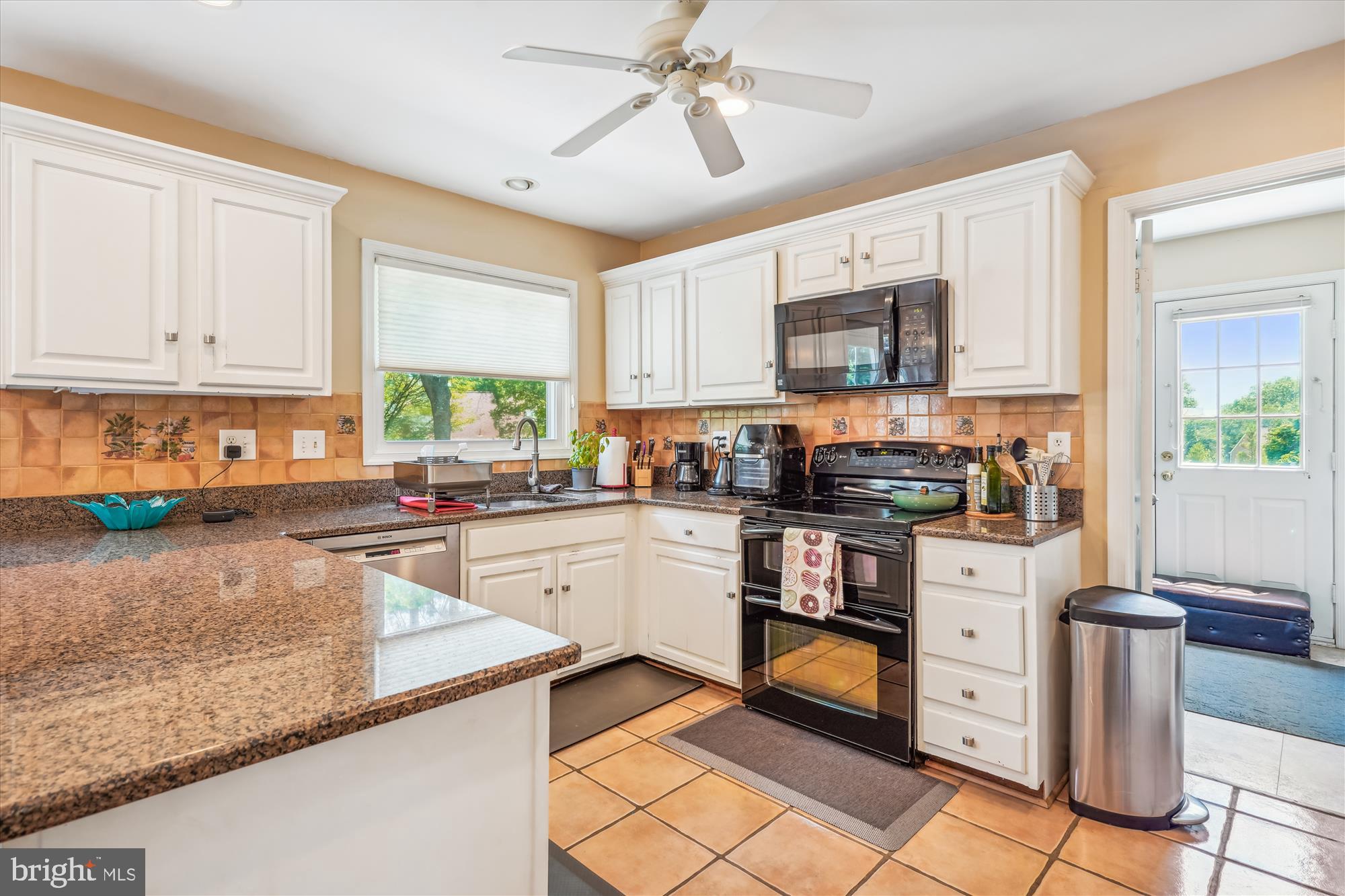 15100 Falconbridge Ter