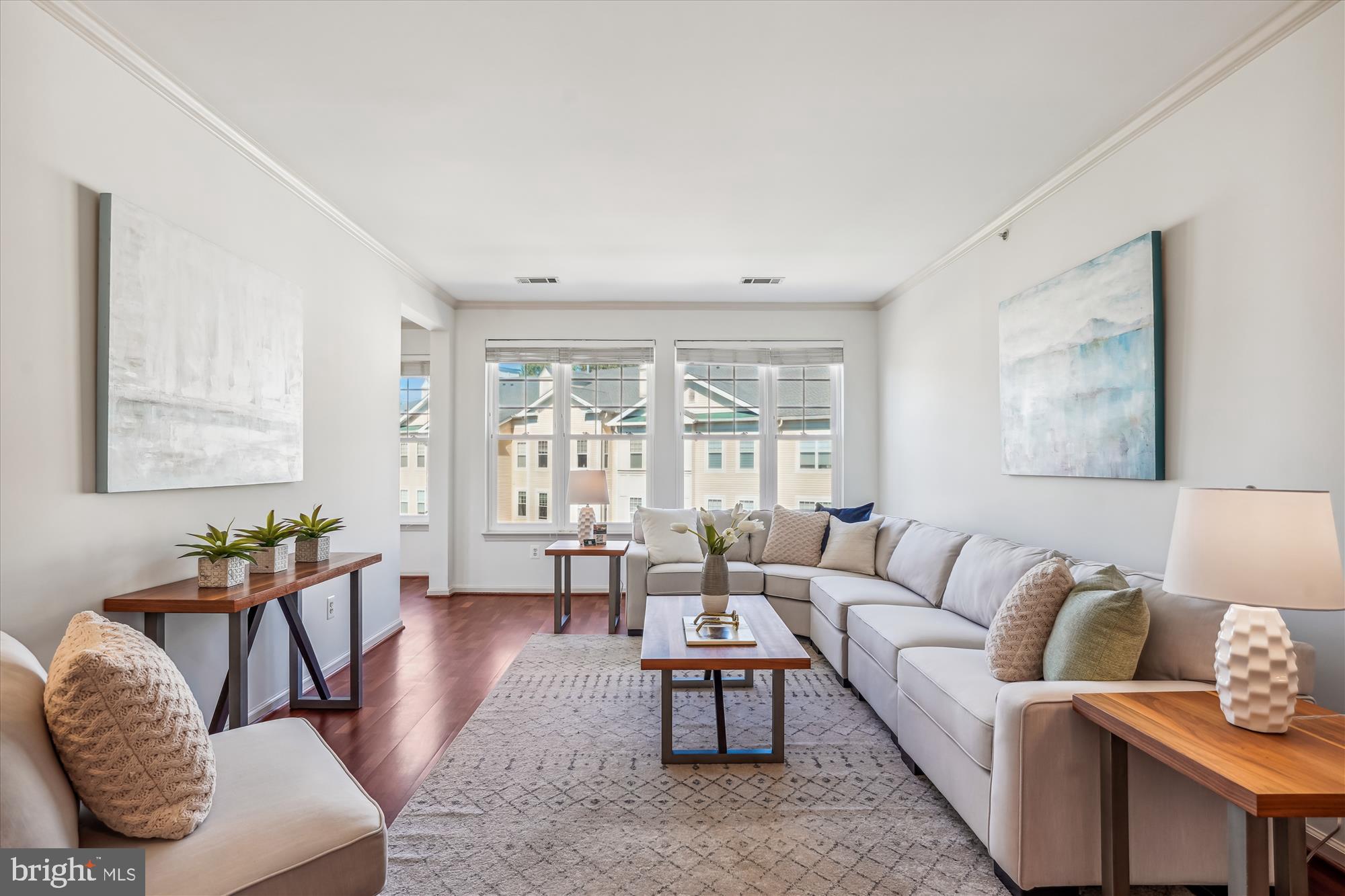 301 High Gables Dr #408