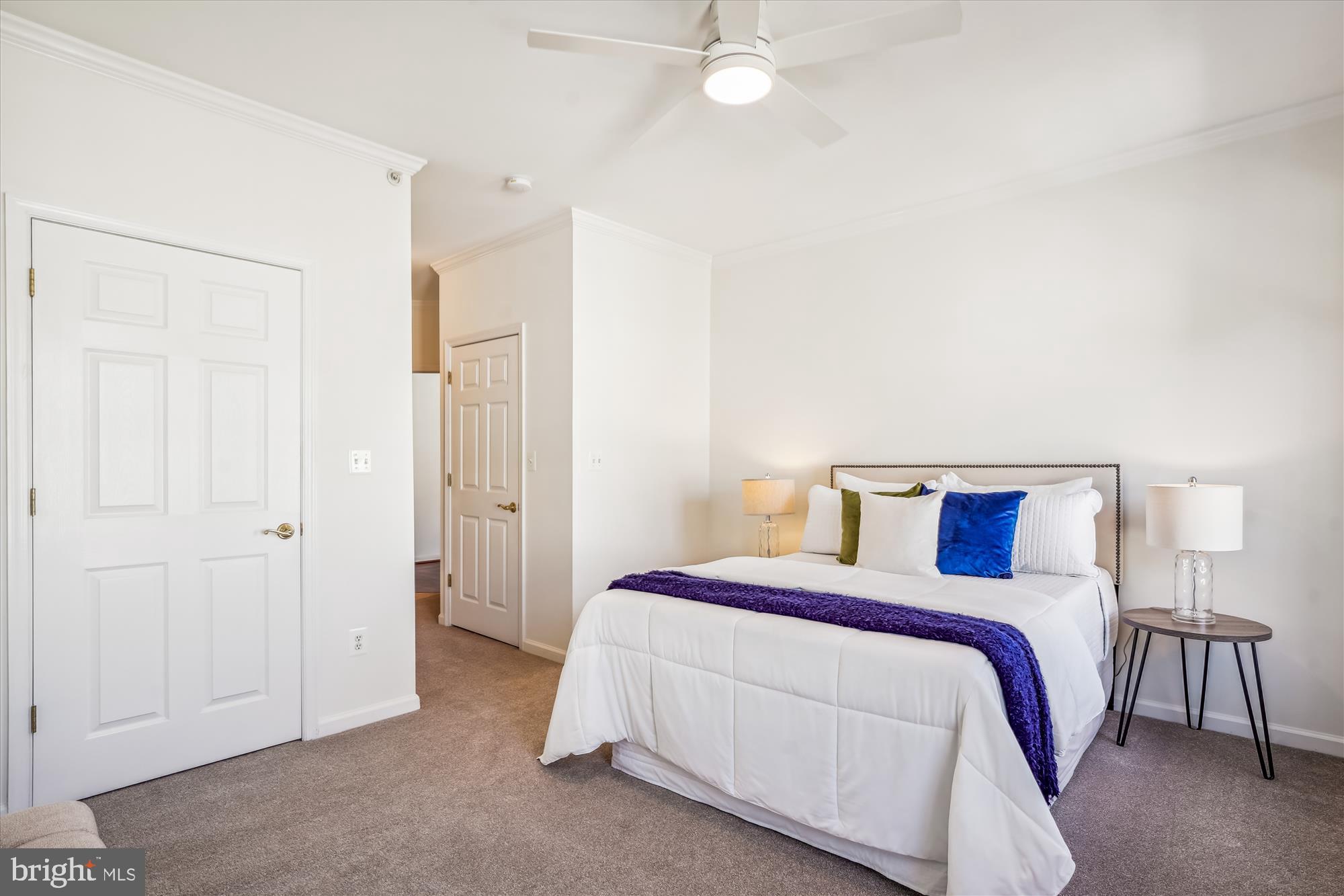 301 High Gables Dr #408