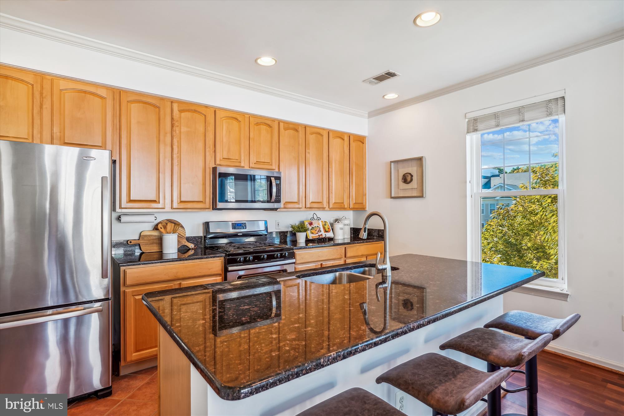 301 High Gables Dr #408