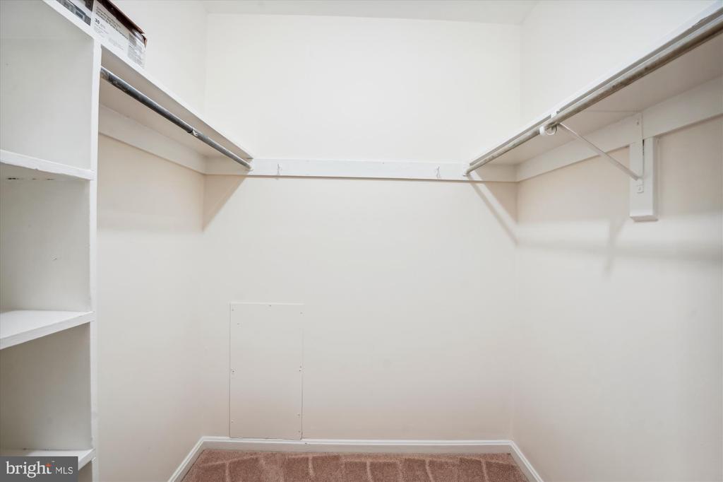 752 Quince Orchard Blvd #752-202
