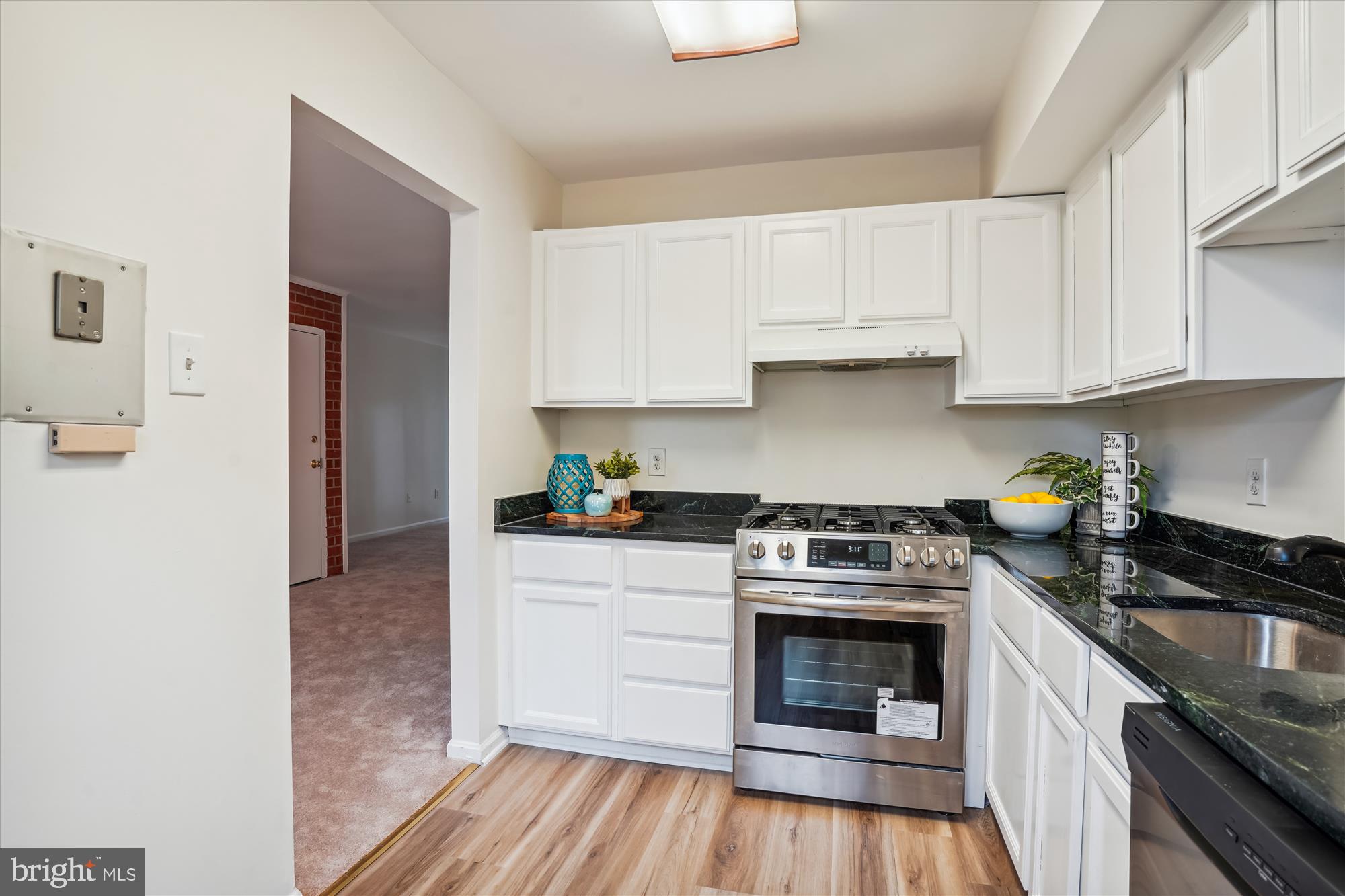 752 Quince Orchard Blvd #752-202