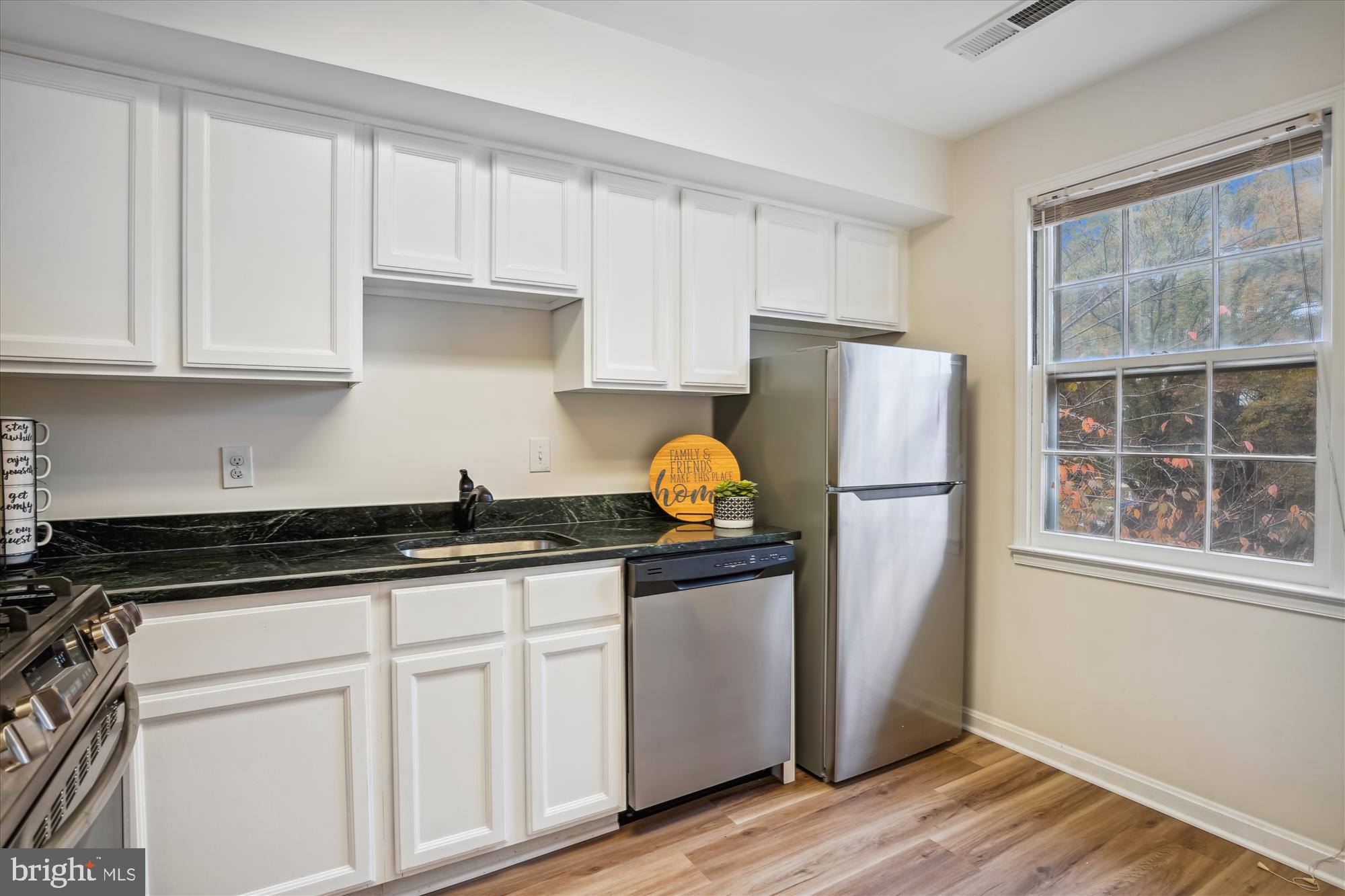752 Quince Orchard Blvd #752-202