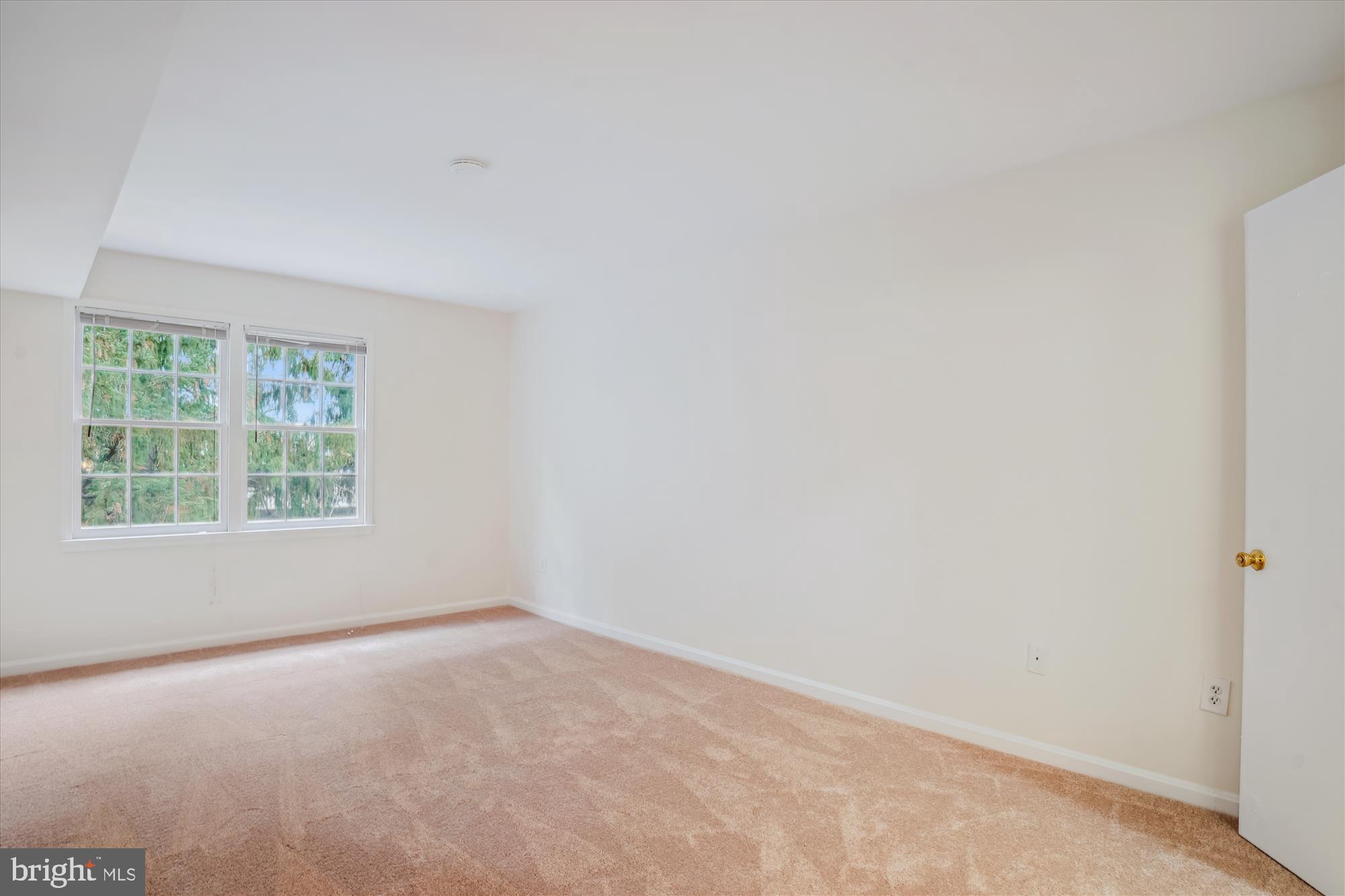 752 Quince Orchard Blvd #752-202