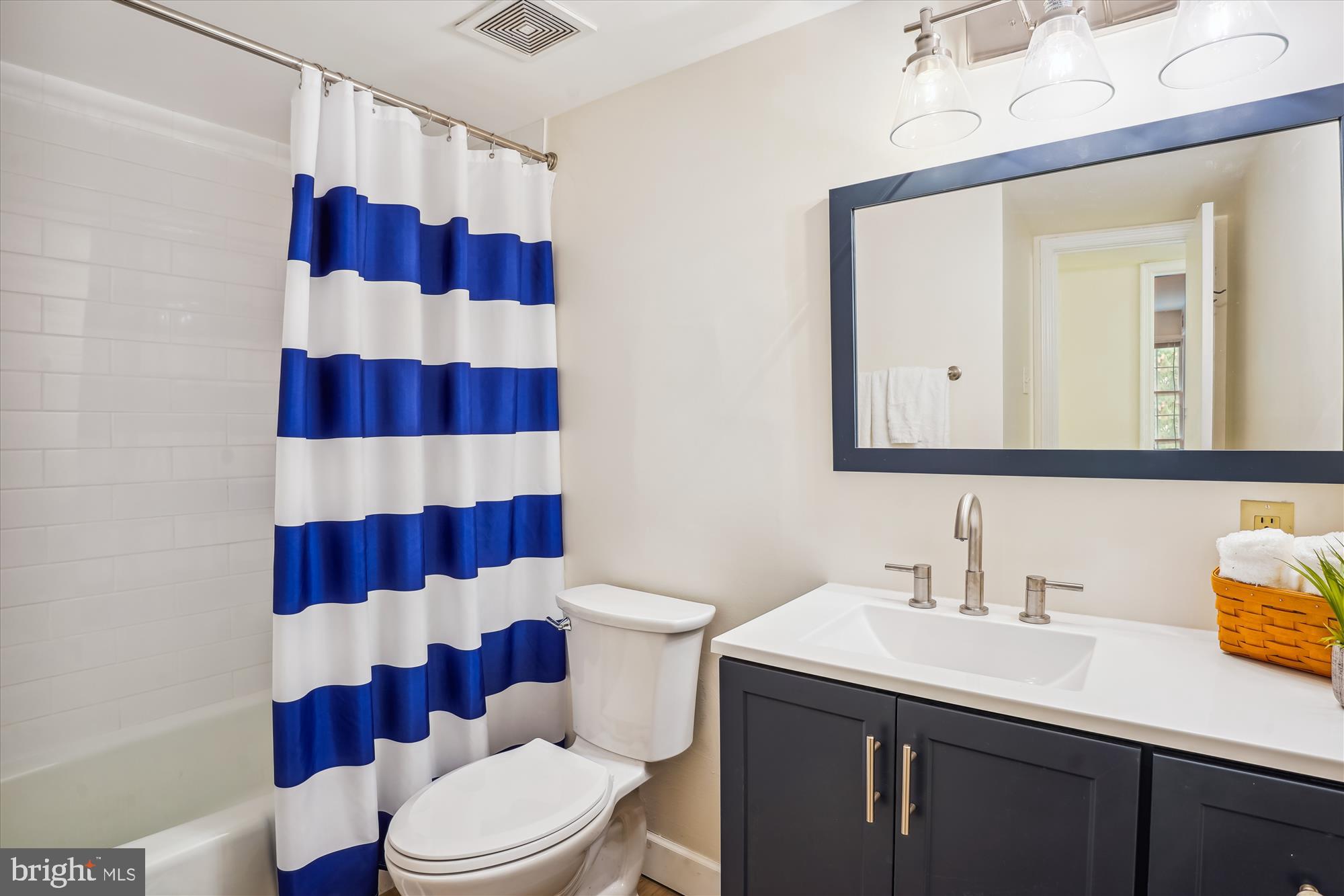 752 Quince Orchard Blvd #752-202