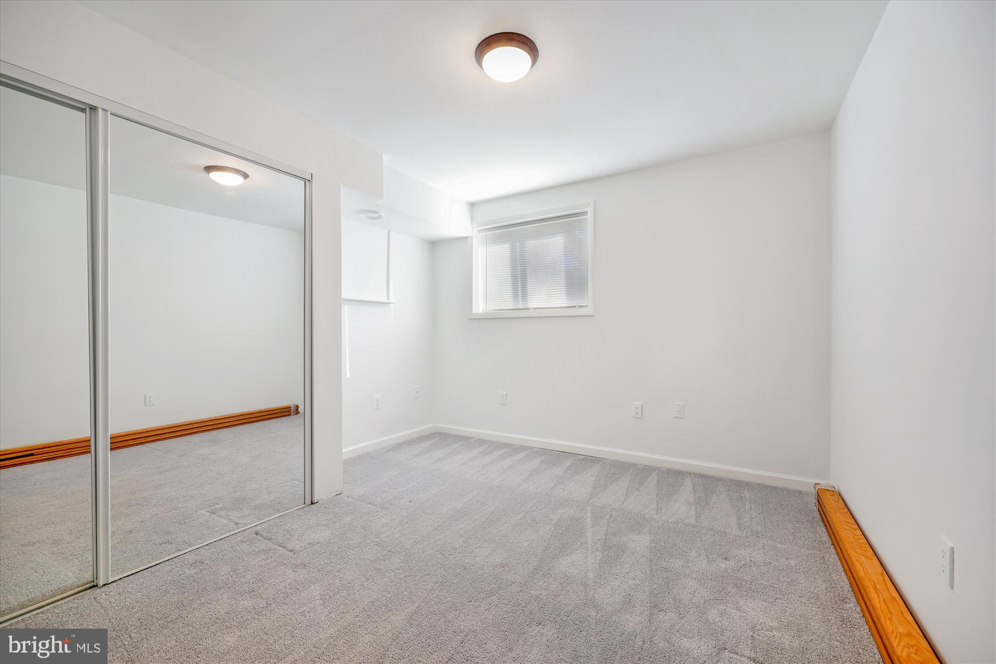 3 SUNNYSIDE COURT