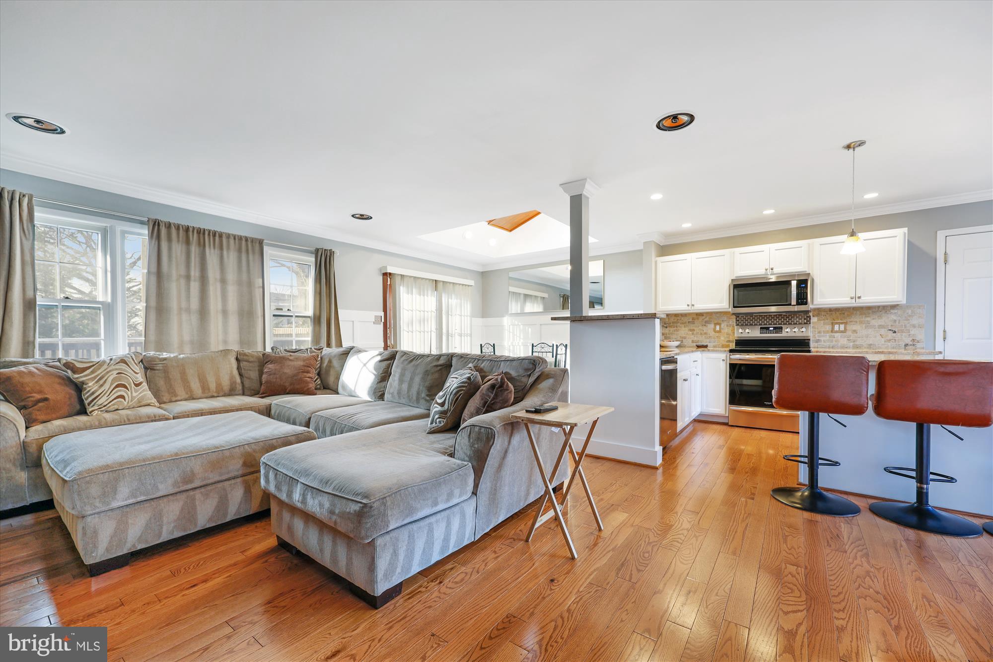 3 SUNNYSIDE COURT
