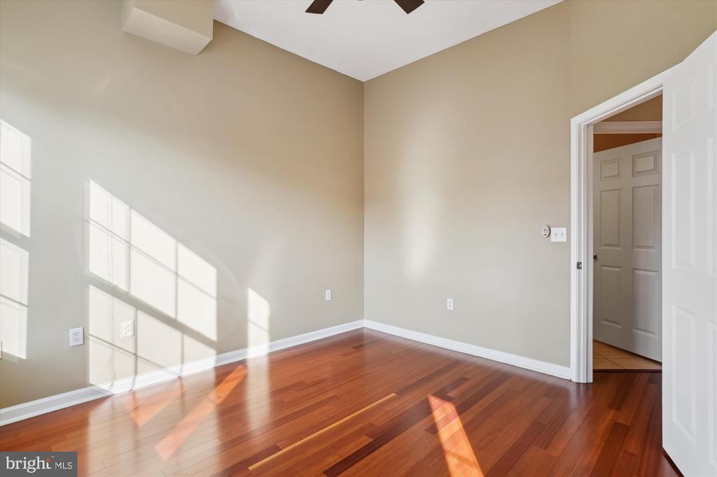 8 Granite Pl #461