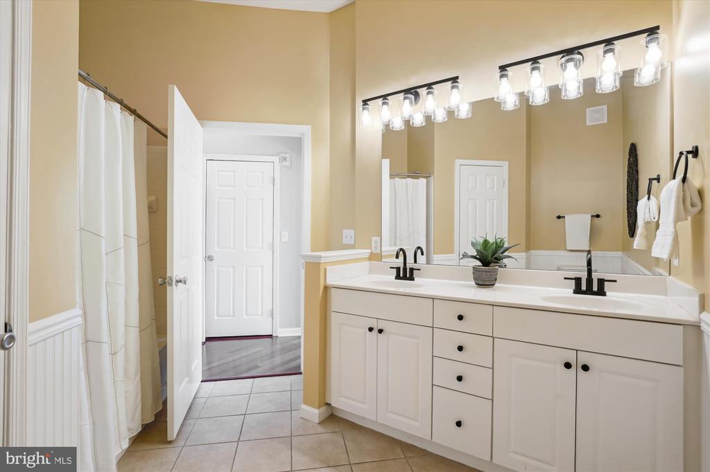 8 Granite Pl #461