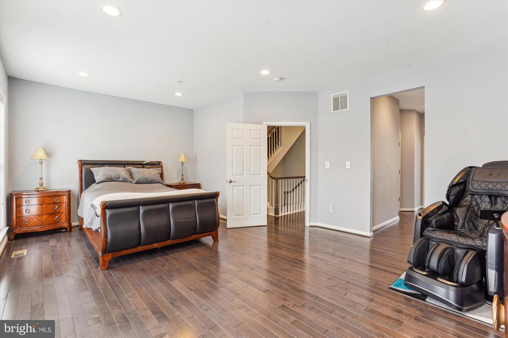 1113 Pleasant Dr