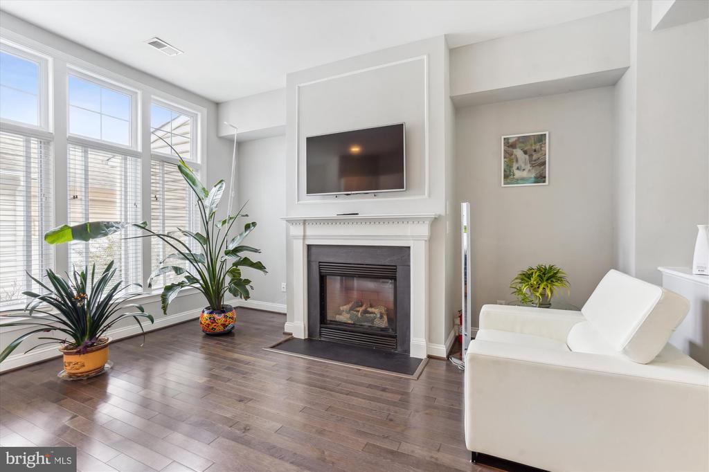 1113 Pleasant Dr