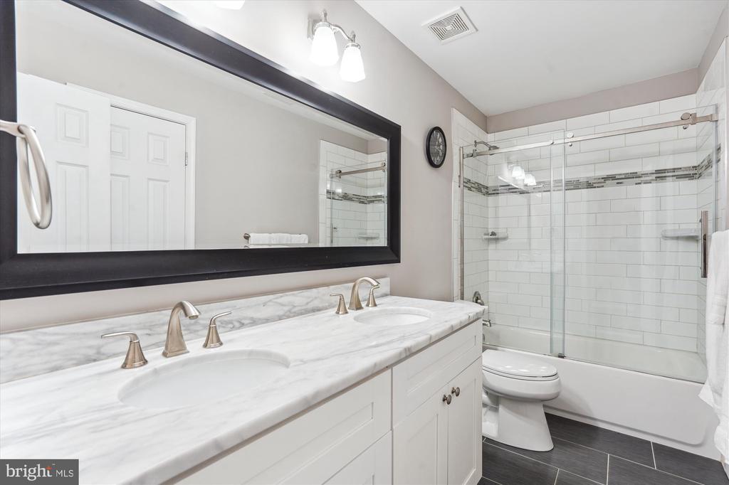 1113 Pleasant Dr