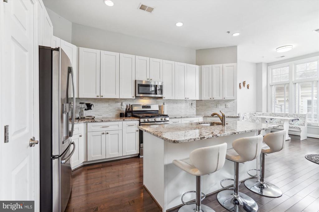 1113 Pleasant Dr