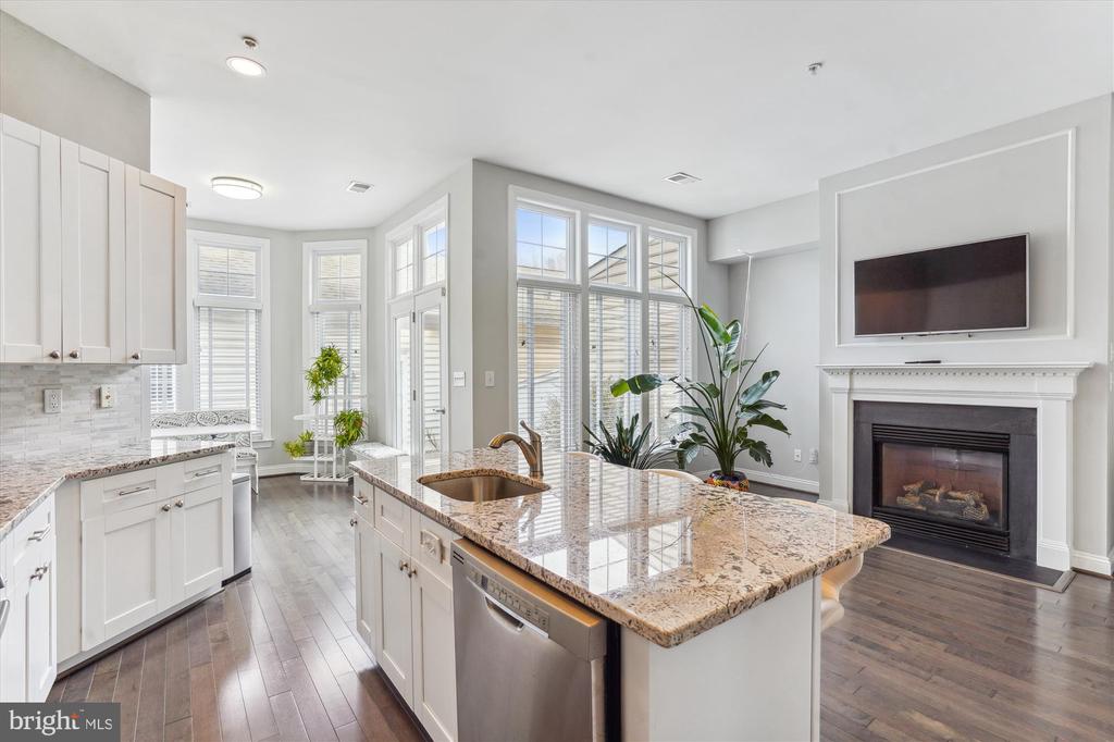 1113 Pleasant Dr