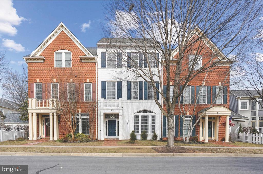 1113 Pleasant Dr