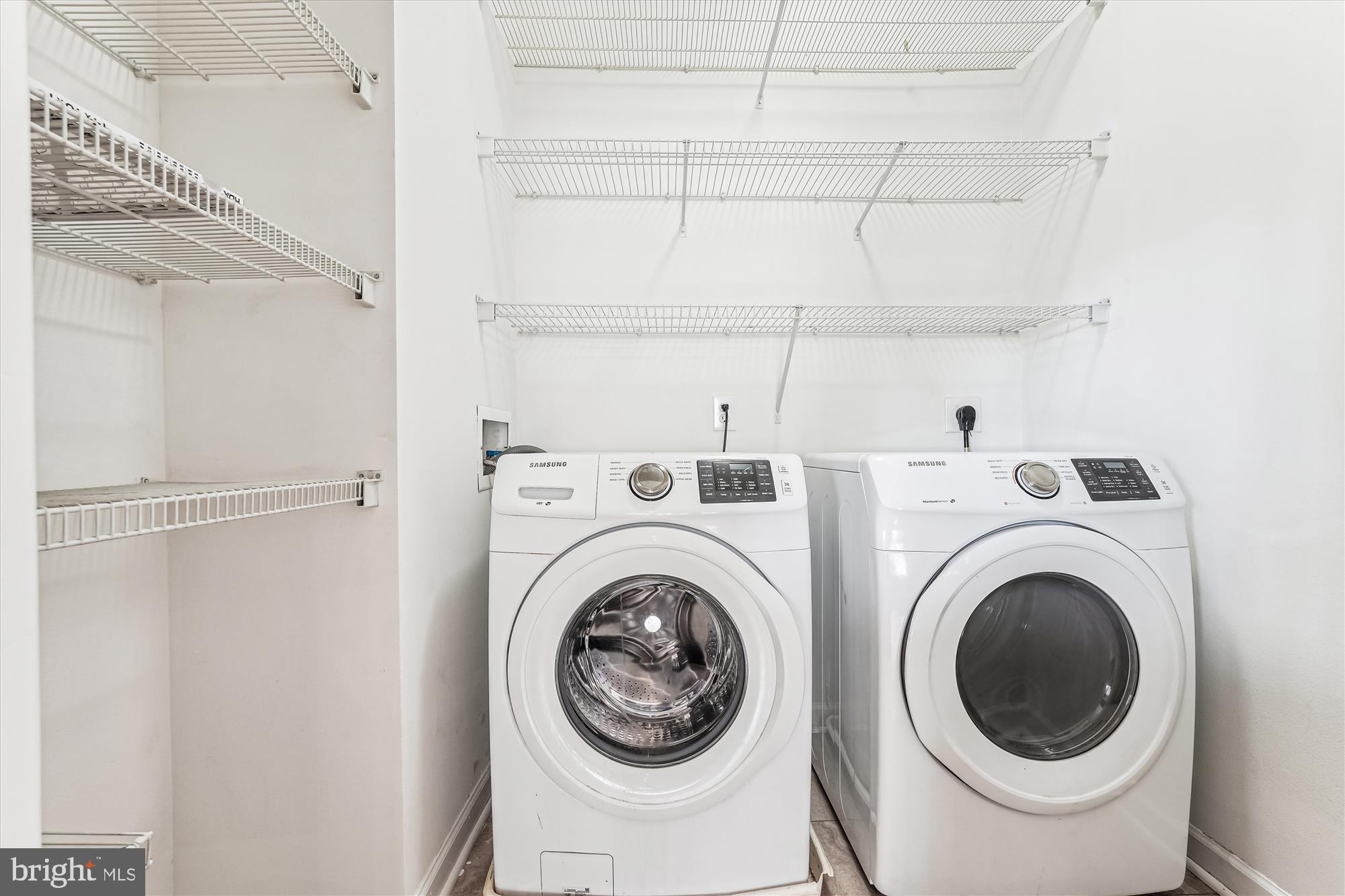 19621 Galway Bay Cir #402