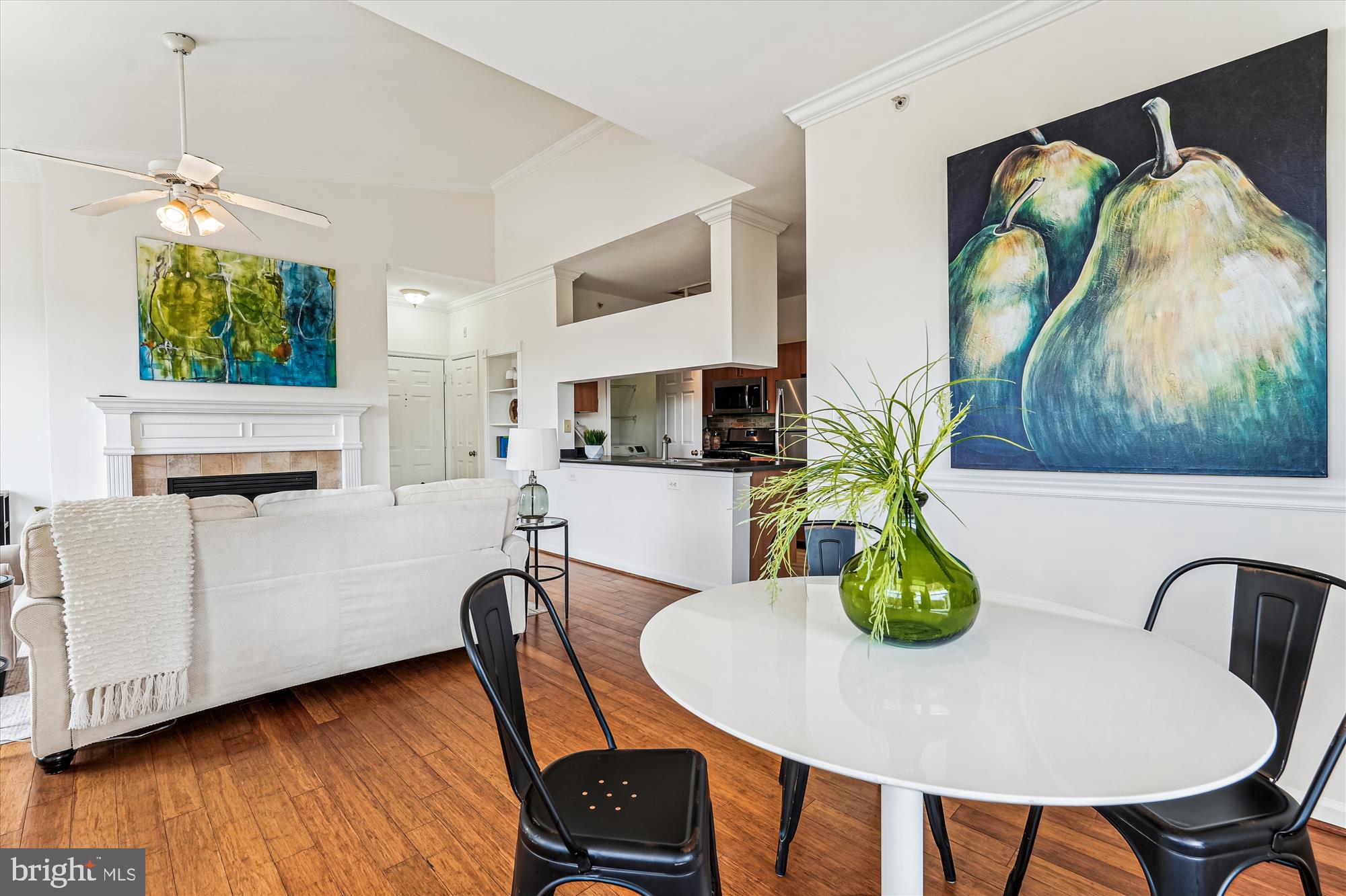 19621 Galway Bay Cir #402