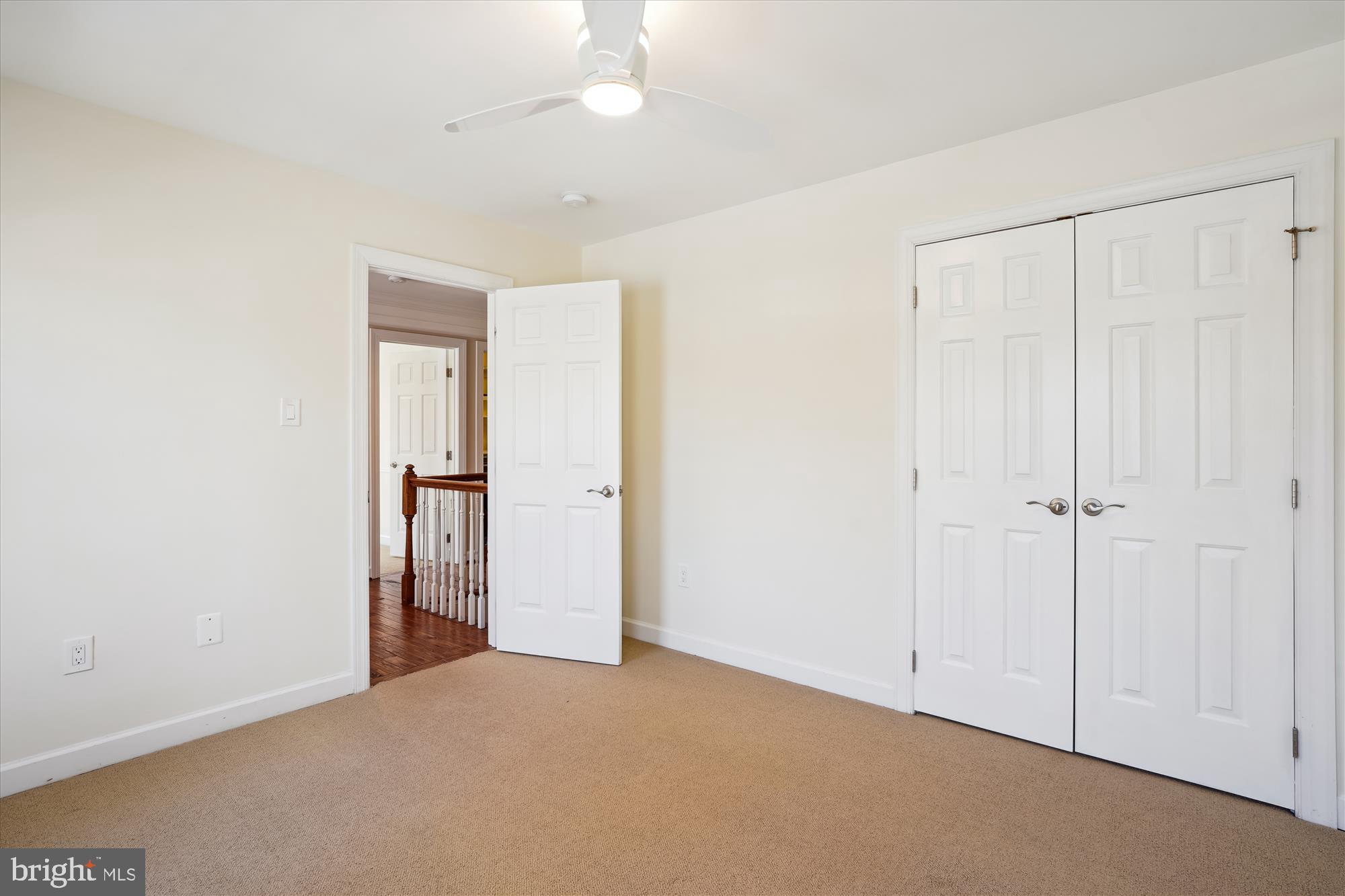 302 Tschiffely Square Rd