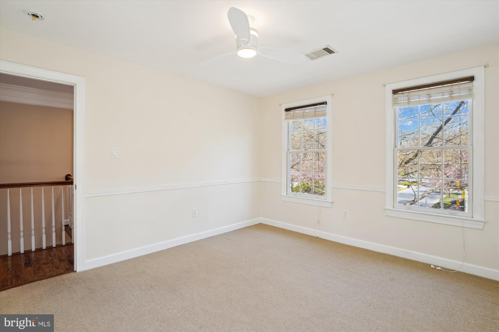 302 Tschiffely Square Rd