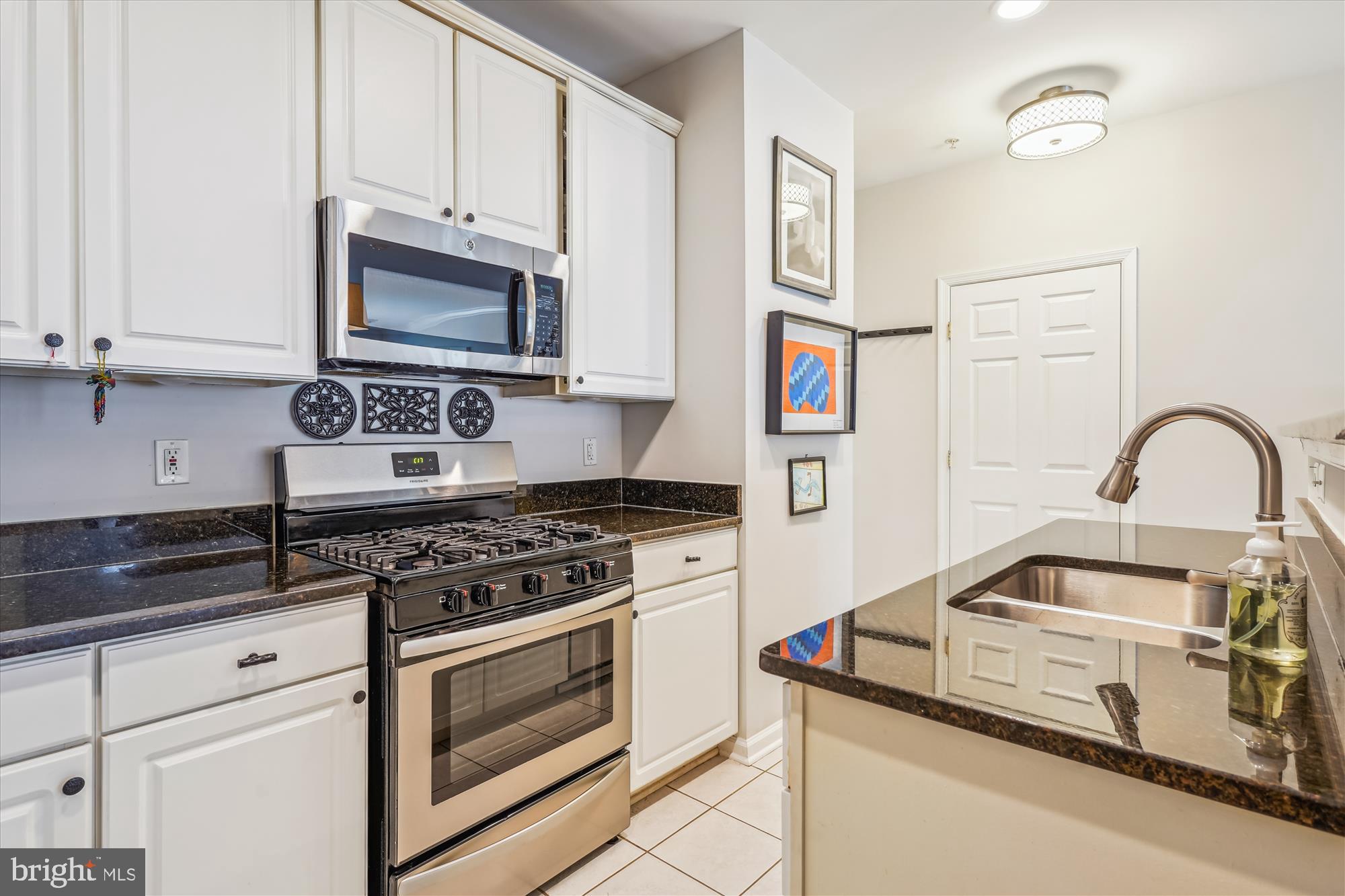 315-A Cross Green St #315a