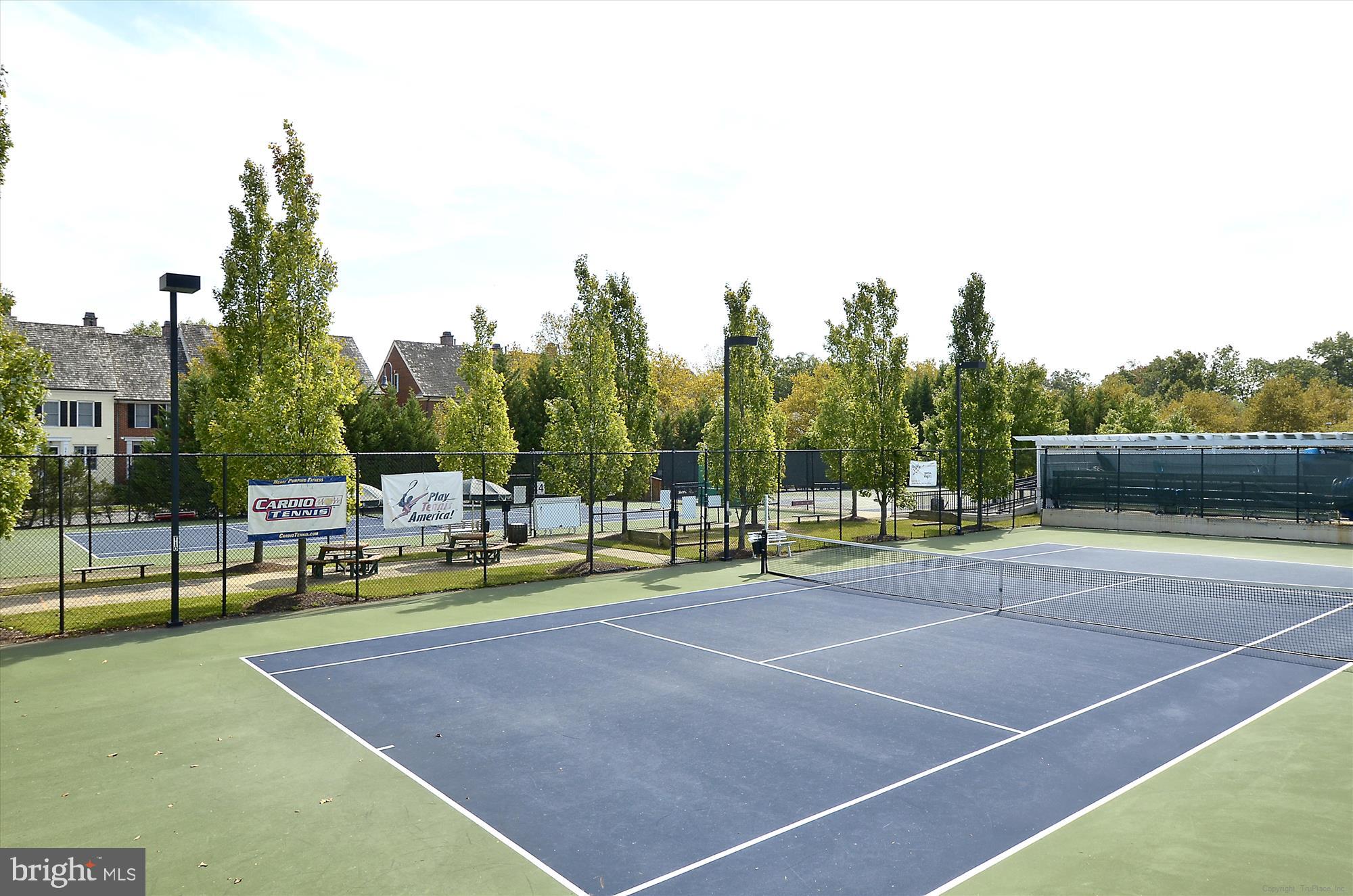 120 Chevy Chase St #405