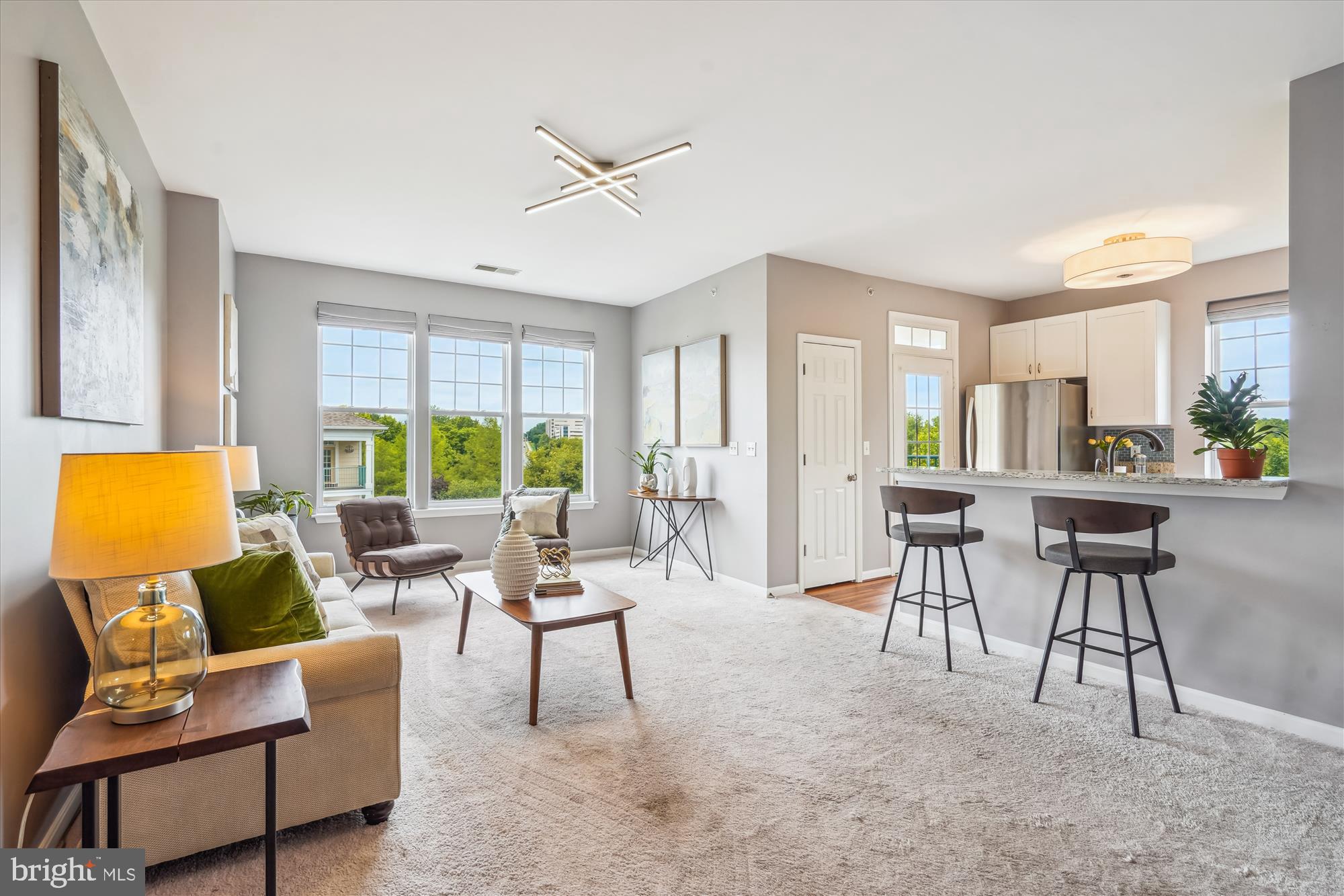 120 Chevy Chase St #405