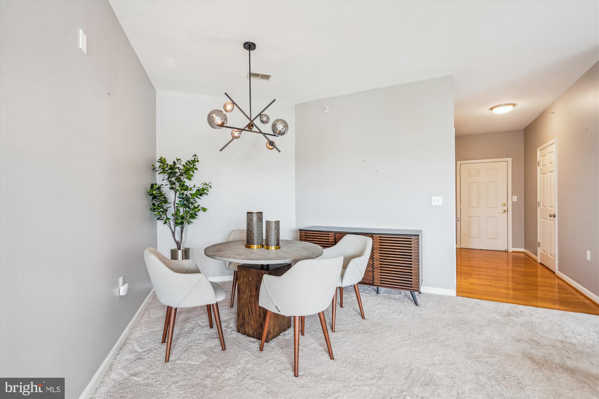 120 Chevy Chase St #405