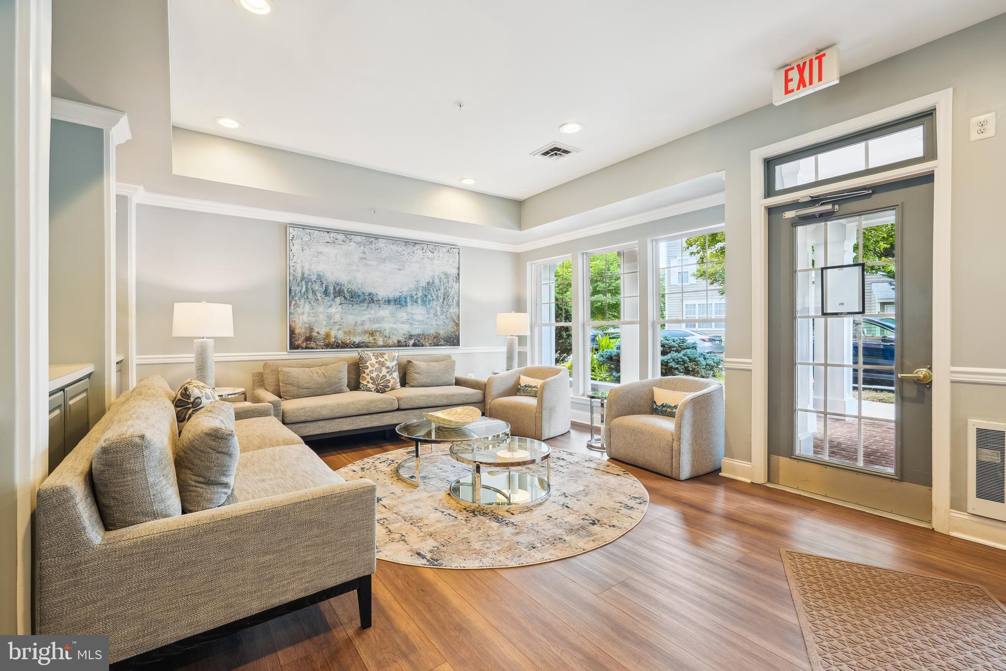 120 Chevy Chase St #405