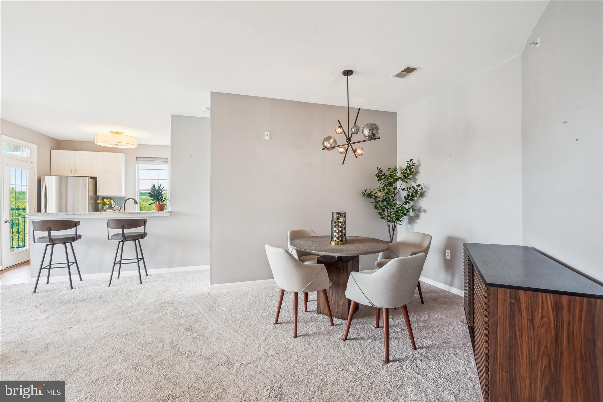 120 Chevy Chase St #405