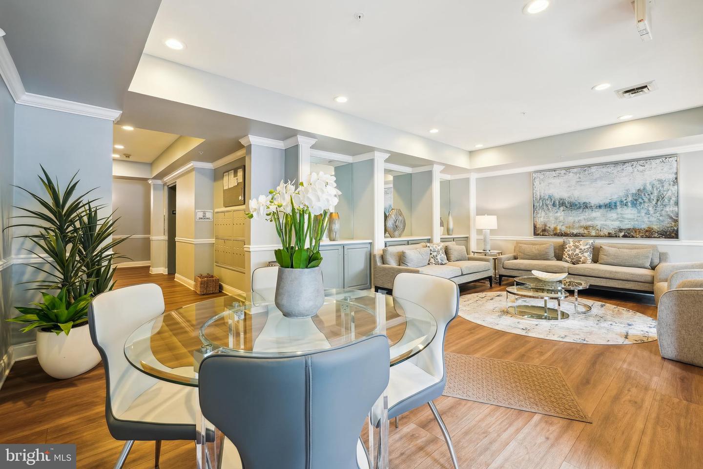 120 Chevy Chase St #405