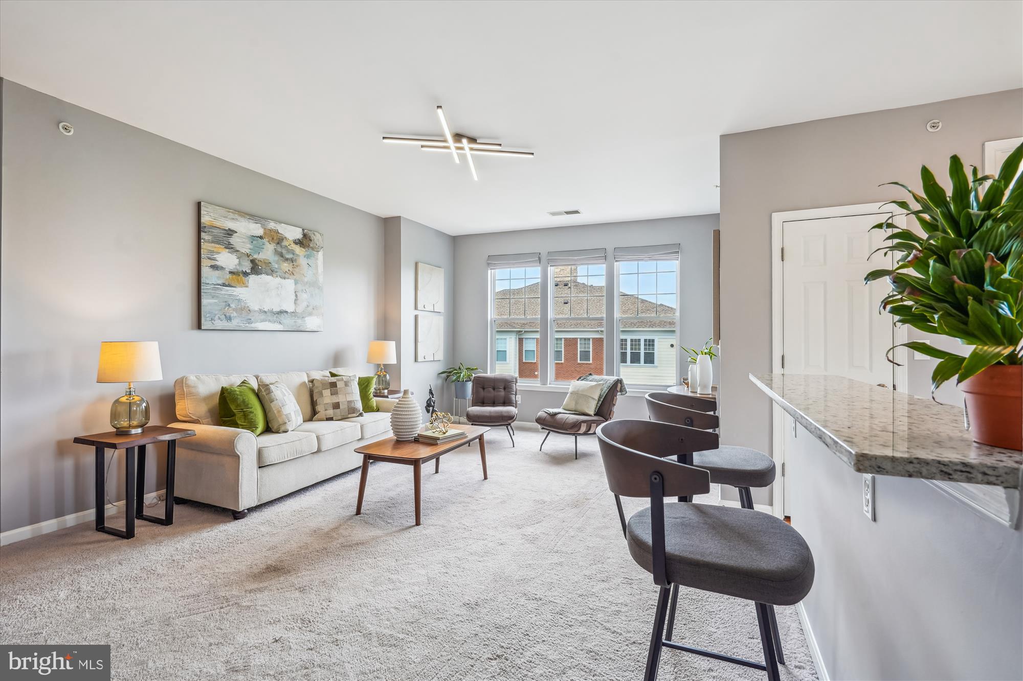 120 Chevy Chase St #405