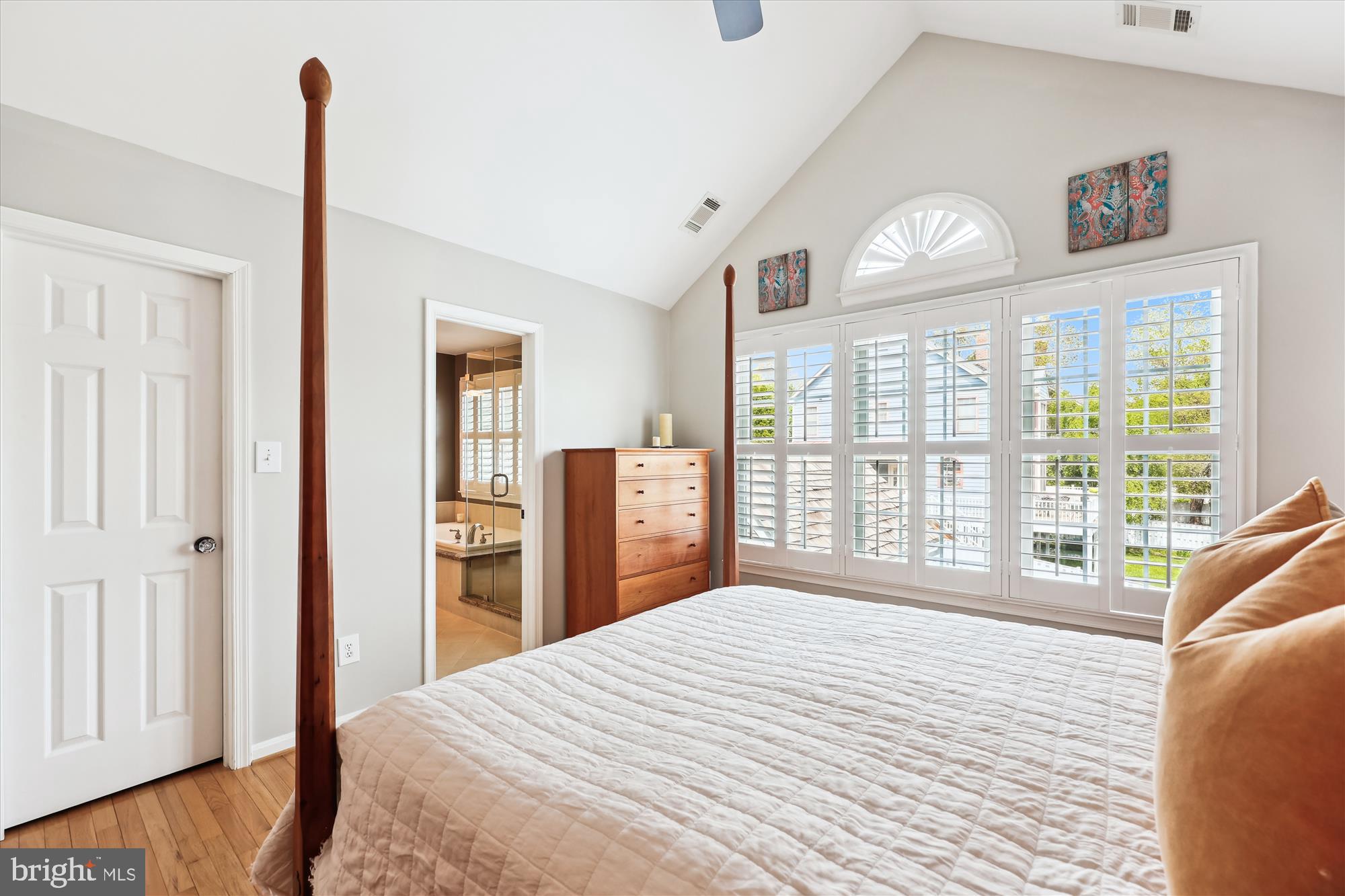 521 Kent Oaks Way