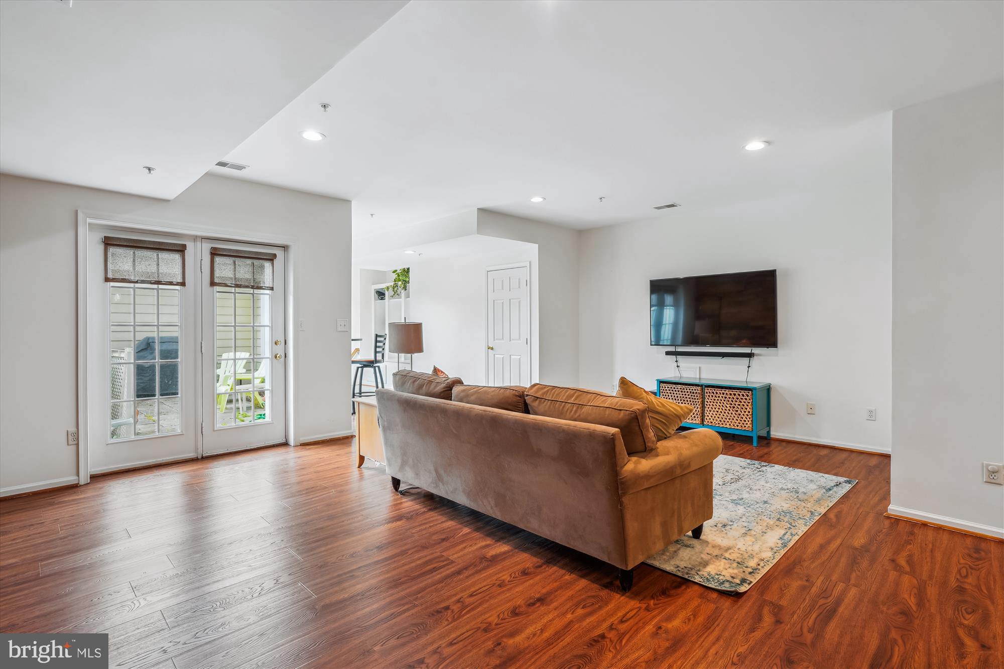 311 Inspiration Ln