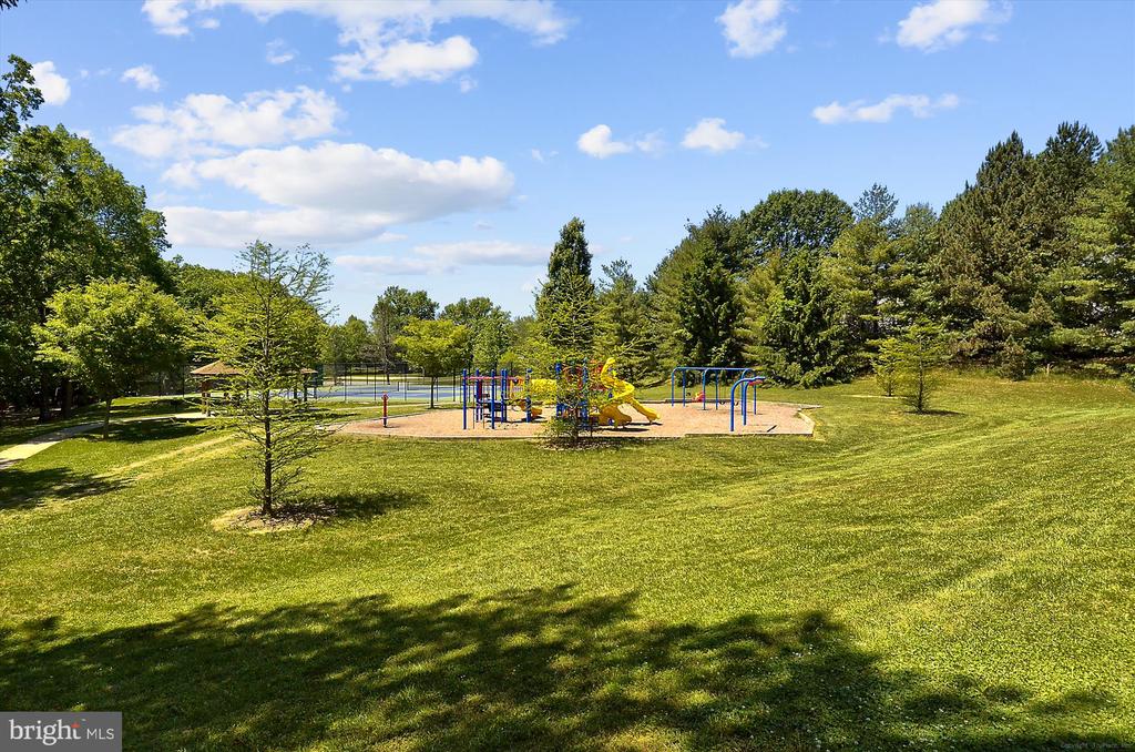 14632 Quince Orchard Rd