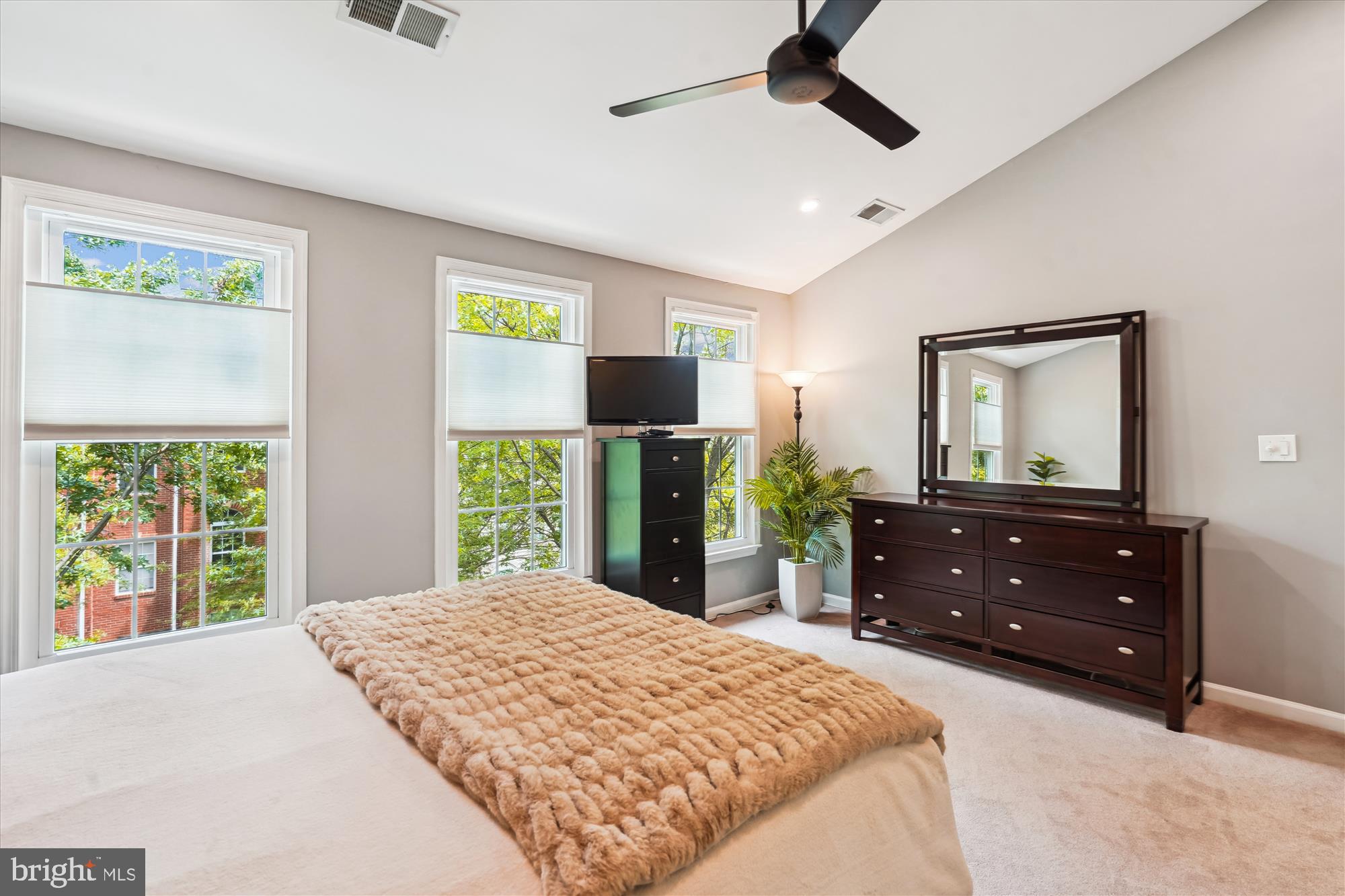 623-B Main St #623-B