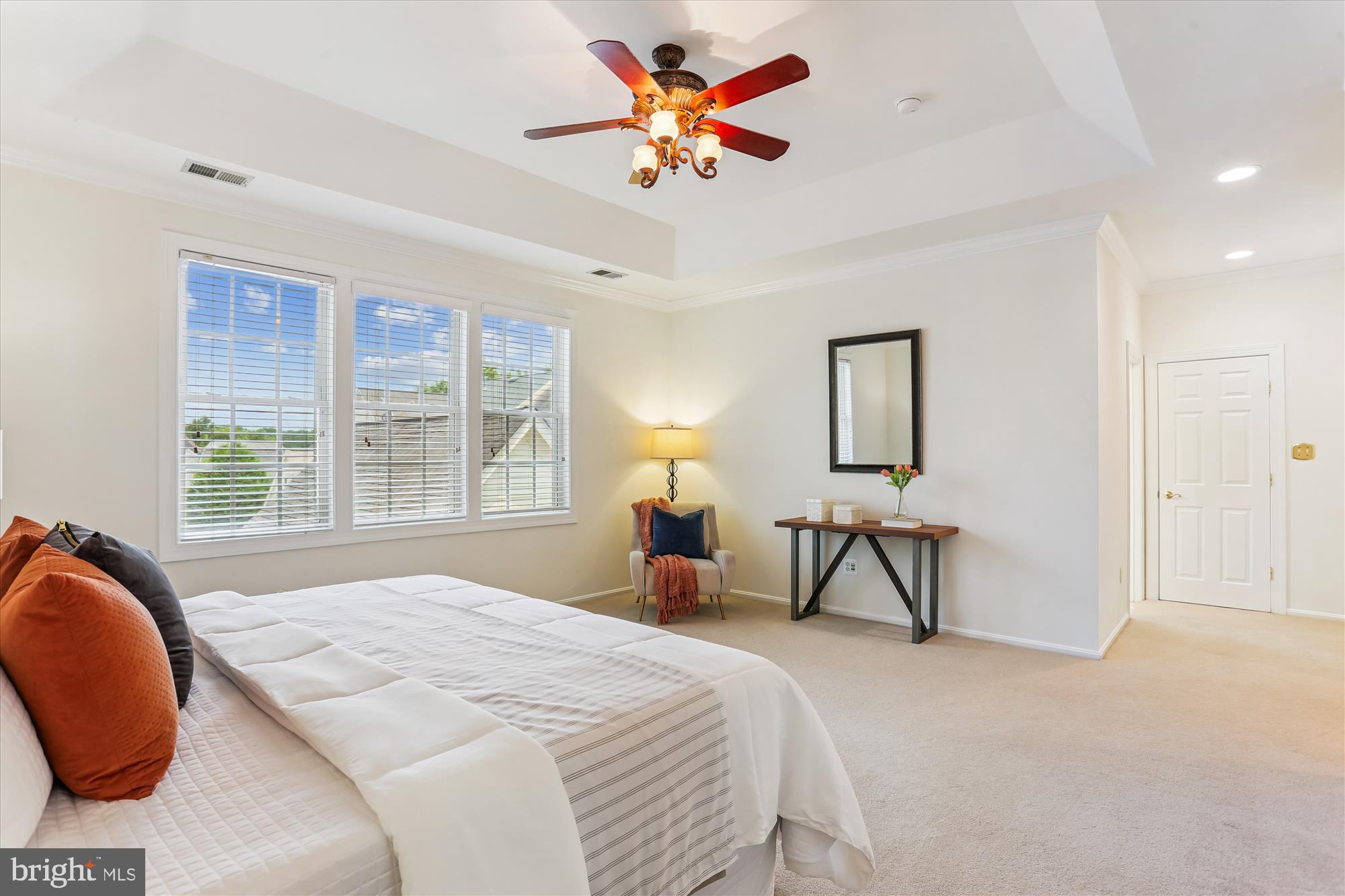 713 Bright Meadow Dr