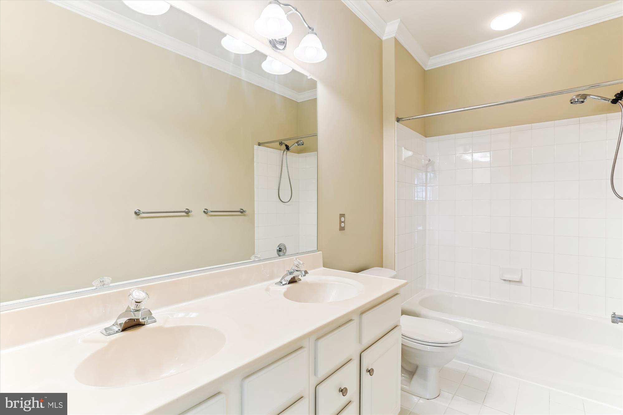 713 Bright Meadow Dr