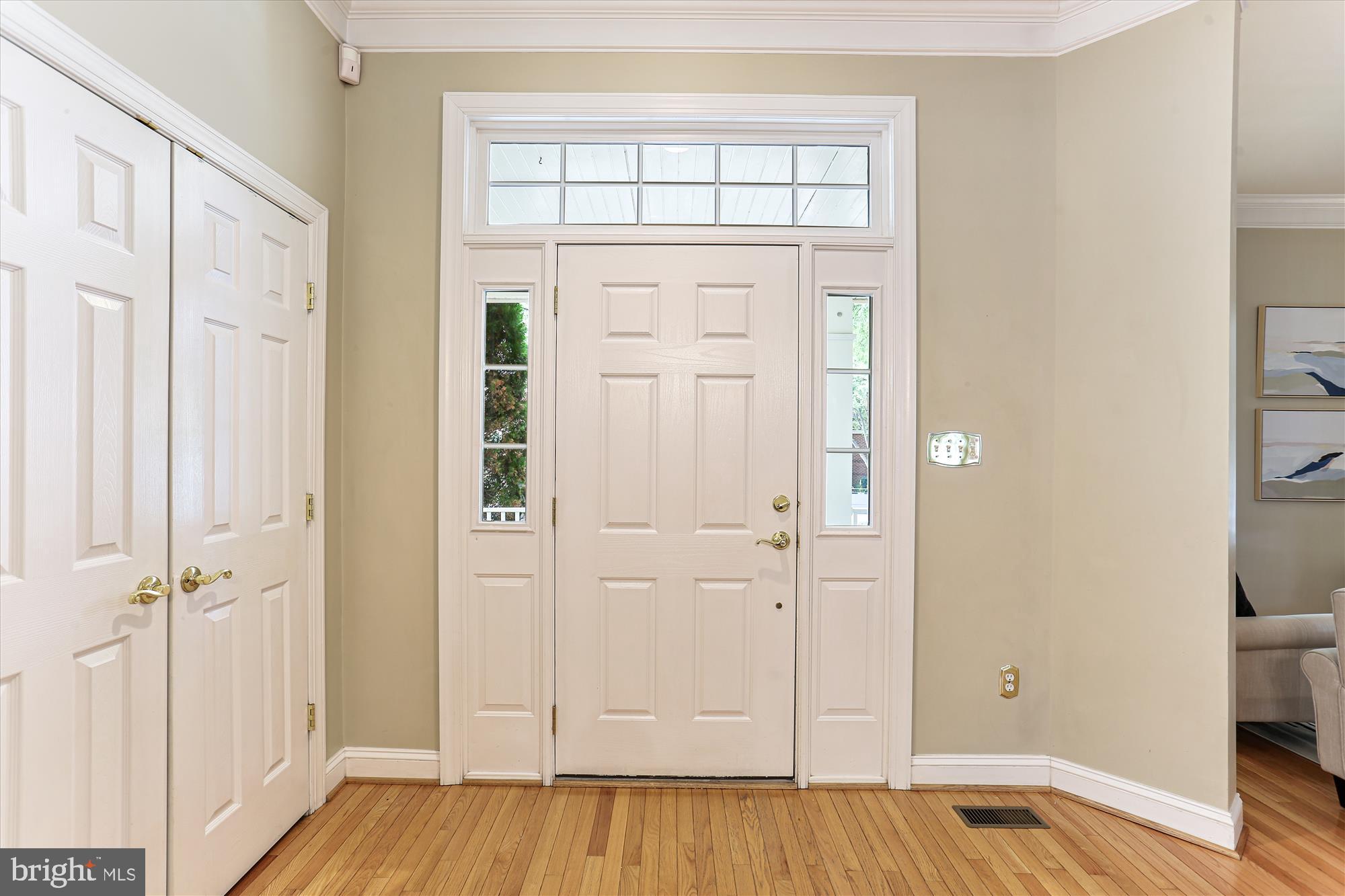 713 Bright Meadow Dr