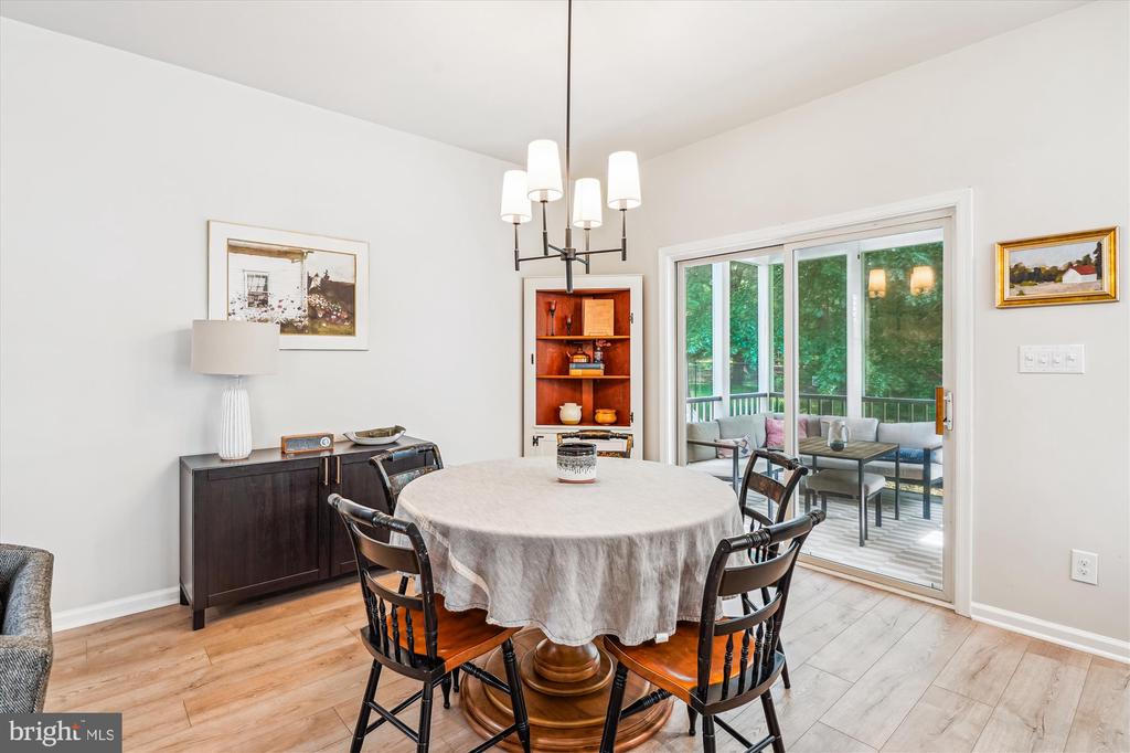 307 Winter Walk Dr