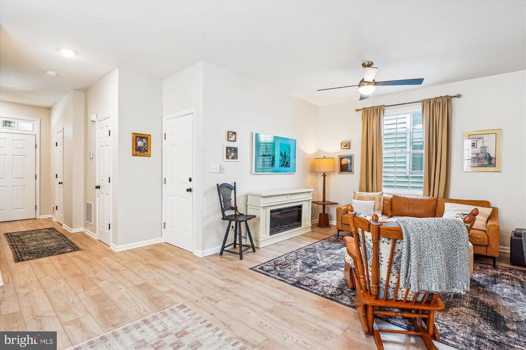 307 Winter Walk Dr