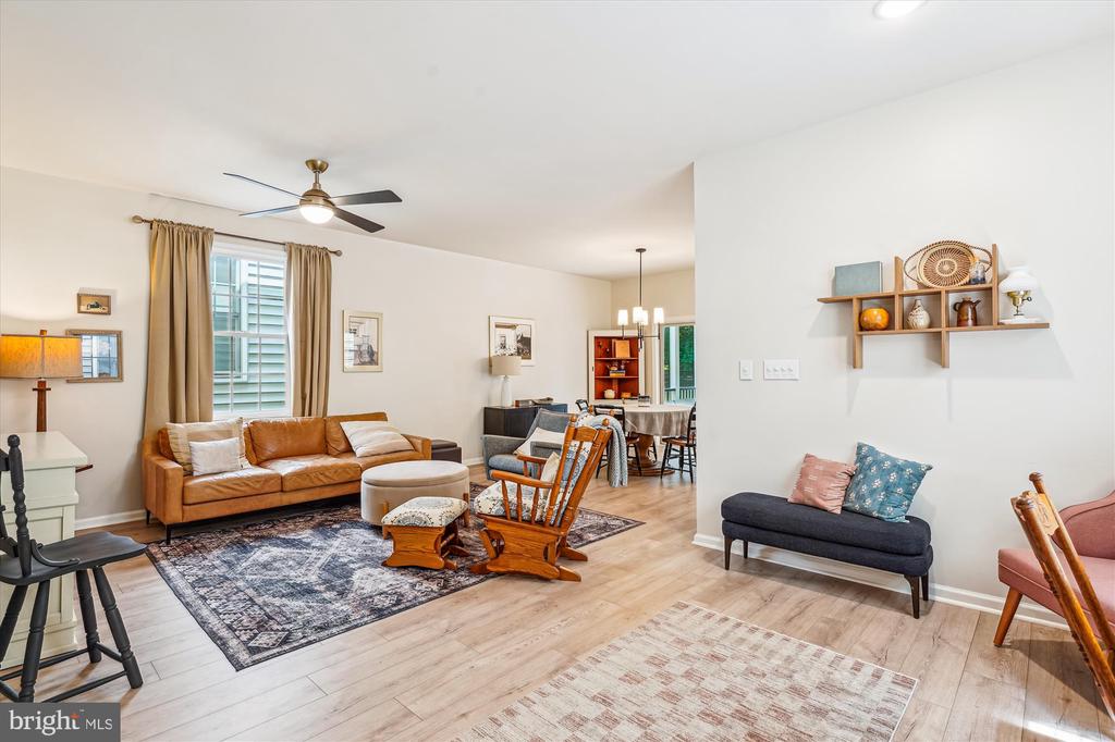 307 Winter Walk Dr